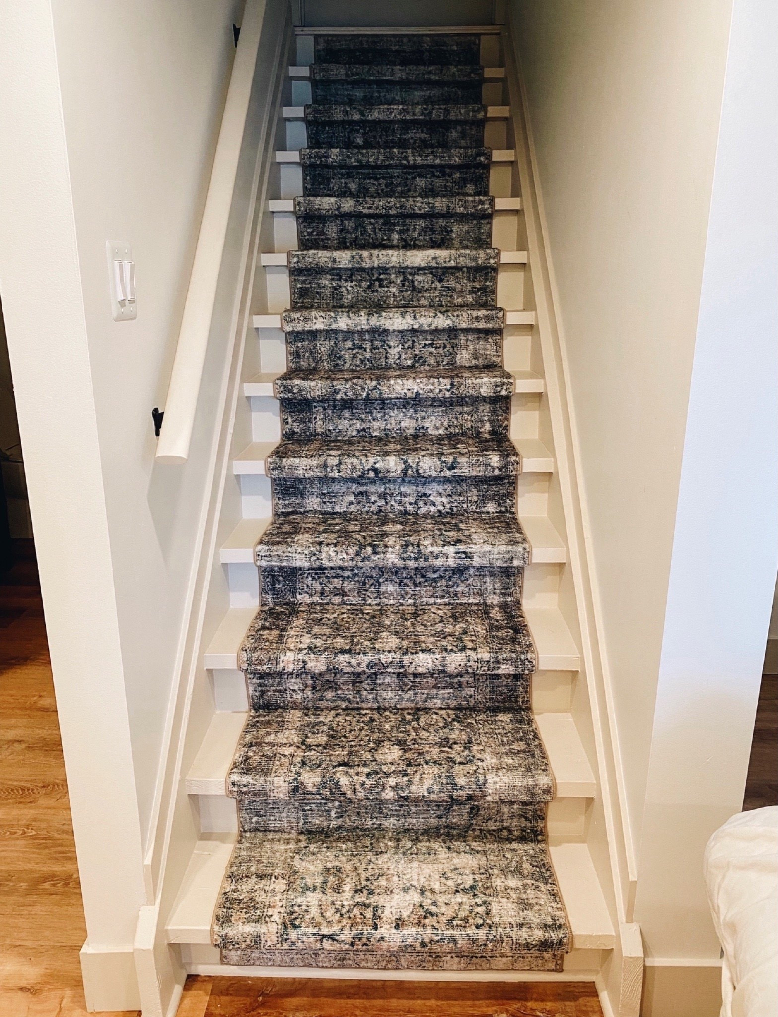 We pieced together two standard runners to create this seamless look on our staircase! 

 #stairrunner #runnerrug #kitchenrunner #rugrunner #homedesign #DIYhome #DIYproject #homestyling #interiordesign #LTKHome