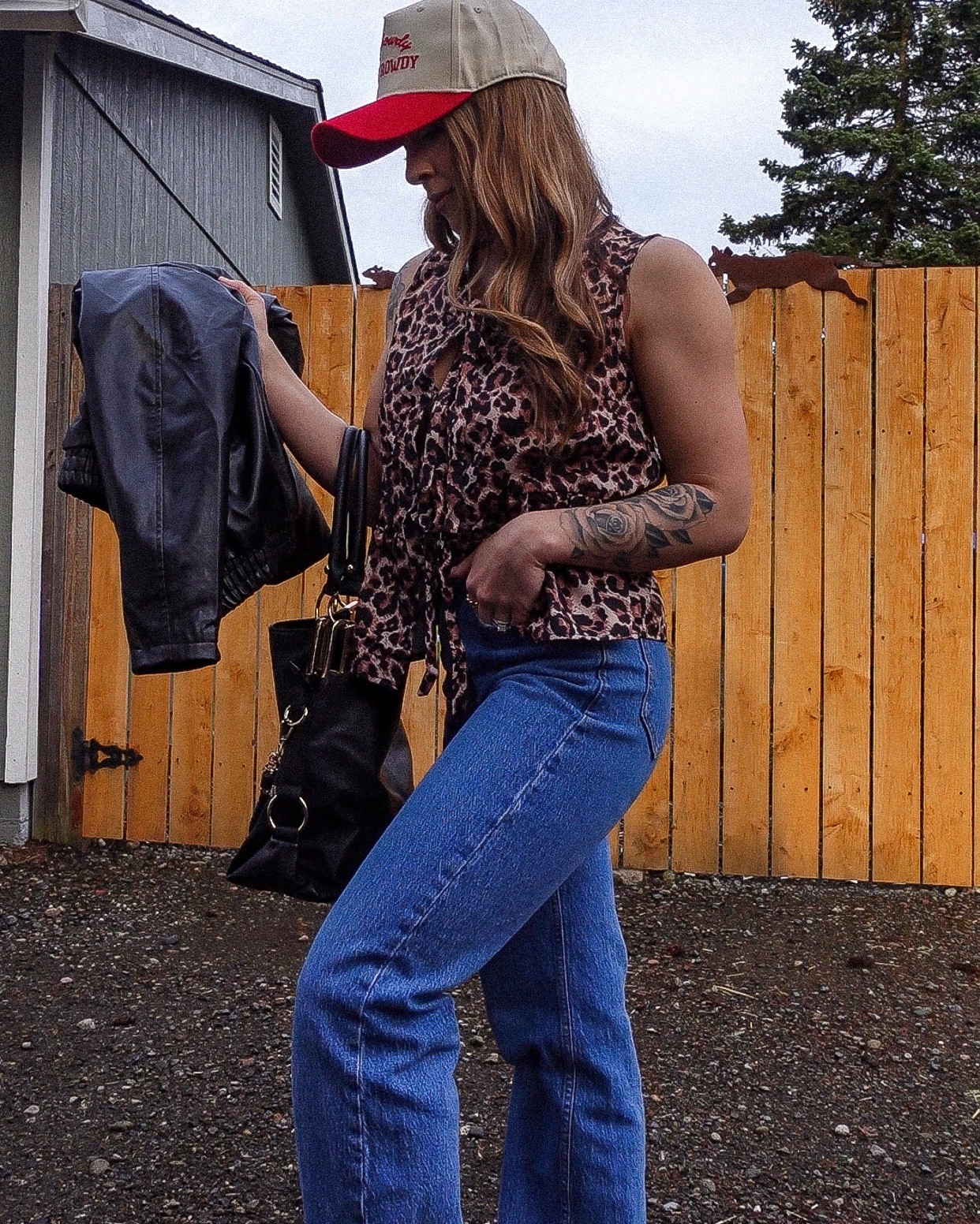 #springfashion #springlook #springoutfit #abercrombie #denim #blackpurse #leatherjacket #petitefashion #amazonfashion

#LTKFindsUnder50 #LTKPetite #LTKSaleAlert