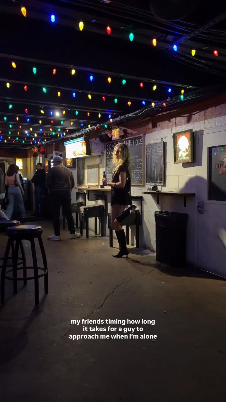 Since tik tok saw it first… it’s the way he darts in for me haha

#single #men #relatable #fyp #nashville