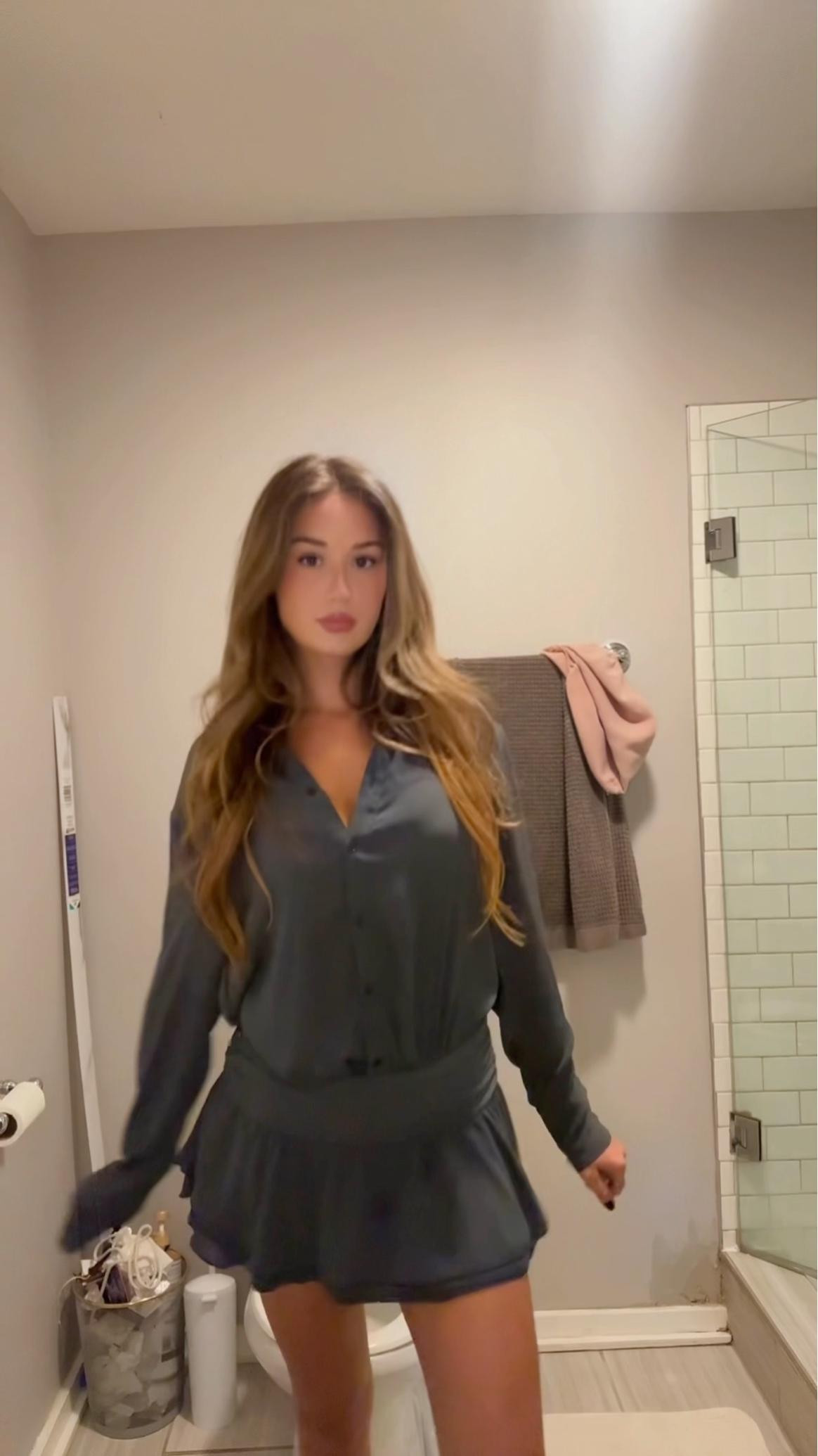 Dress link for a night out !

#LTKootd #LTKFindsUnder100 #LTKgrwm