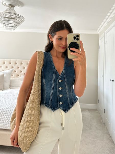 Loving this cute denim waistcoat 
I’m wearing a size small 
Free people ad