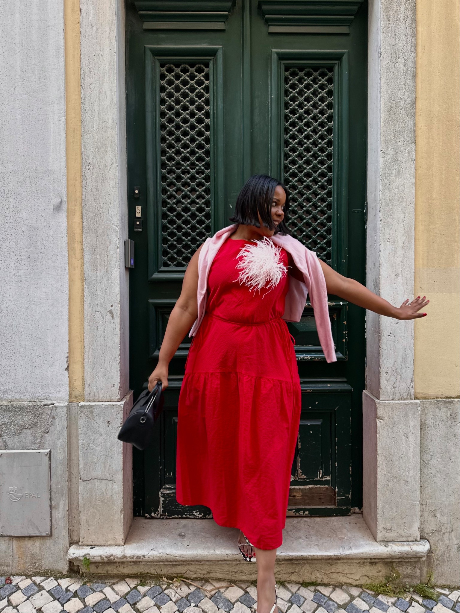 Day 1 in Lisbon evening look ❤️💕 #uniqlolinen #uniqlo 

#LTKsummer #LTKspring #LTKeurope