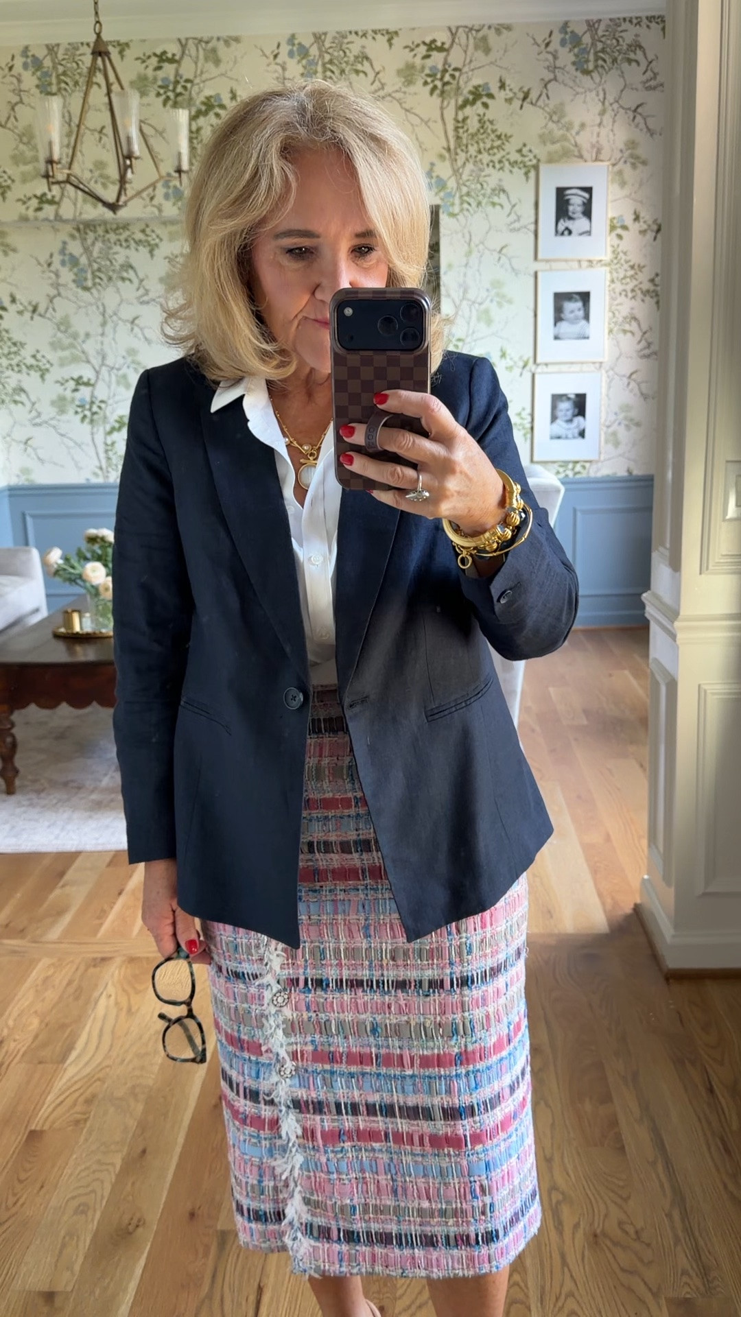 Linen blazer 10 petite 
No iron white blouse 1.0
Skirt medium but I would size up. This feels like a 6-8
Julie Vos sample sale early access log in and you’ll get access.

#LTKOver40 #LTKootd #LTKWorkwear