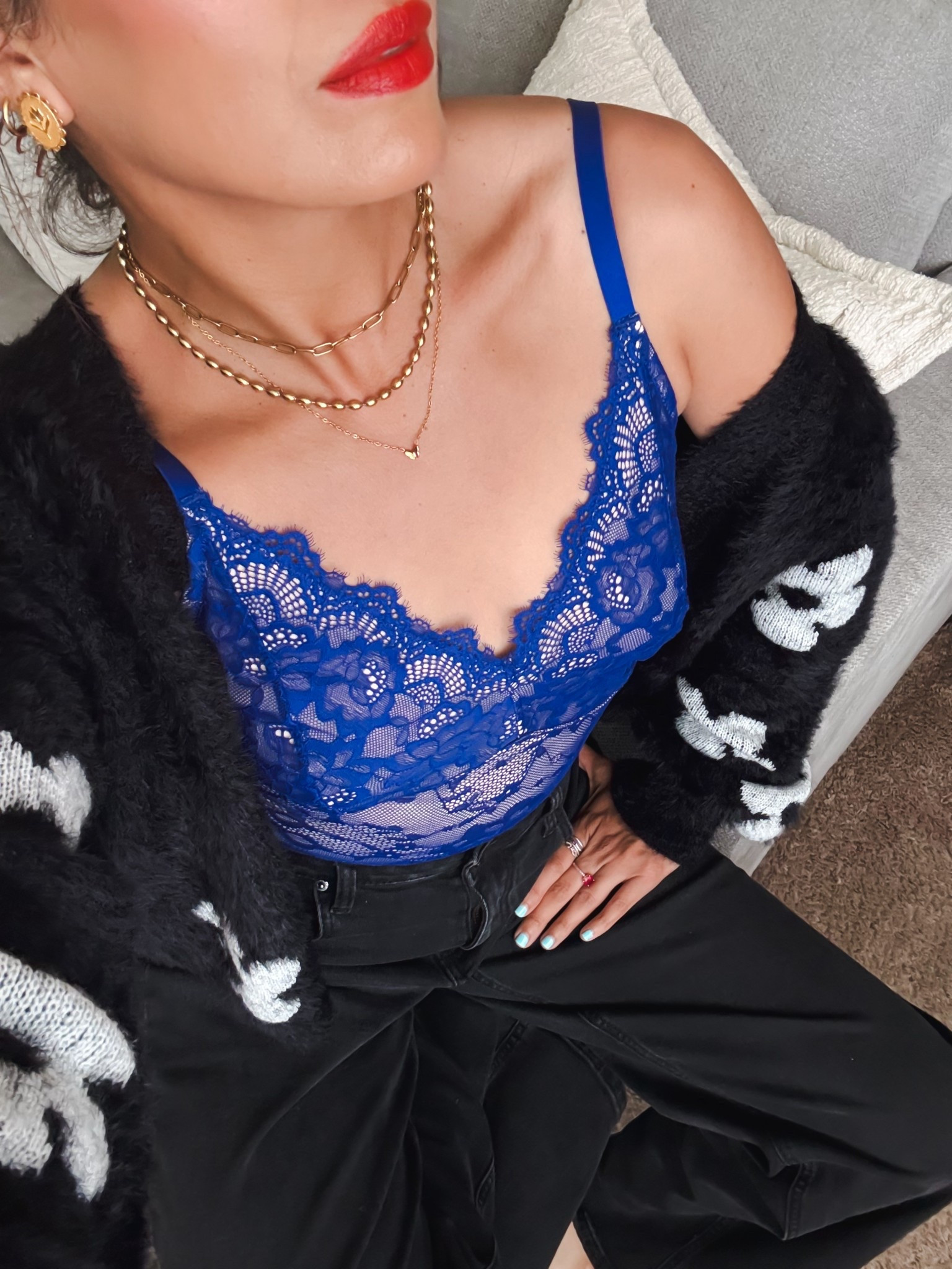 Obsessed with this lace bodysuit from FeelinGirl 🤍✨ The perfect staple that instantly elevates ANY outfit—from casual denim to a dressed-up night look. It’s lightweight, flattering, and gives that smooth, snatched fit without sacrificing comfort. A must-have layering piece for every season!

Size reference: Wearing size S (120 lbs, 5’5”)


lace bodysuit, FeelinGirl bodysuit, shapewear bodysuit, lace outfit ideas, layering bodysuit, women’s fashion basics, sexy chic outfit, date night outfit, casual to dressy look, bodysuit styling, everyday outfits, neutral outfit inspo, spring summer outfits, wardrobe essentials, flattering bodysuit

#LTKootd #LTKPetite #LTKOver40