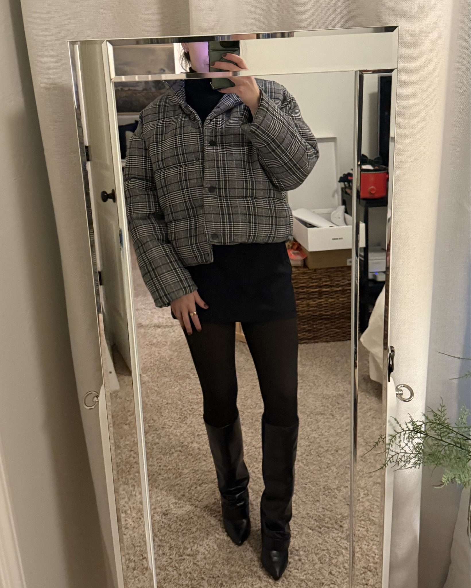 Winter outfit for a city night

#LTKSeasonal #LTKootd