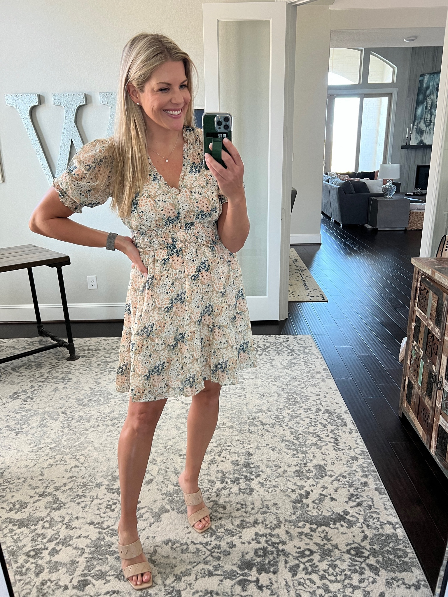 These spring dressed from Gibsonlook are beautiful! I’m in the medium in all of them. Use FITMOMMING10 for a drop.

#LTKover40 #LTKfindsunder100 #LTKmidsize