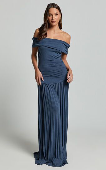 Lioness - Field of Dreams Maxi Dress in Navy | Showpo (US, UK & Europe)