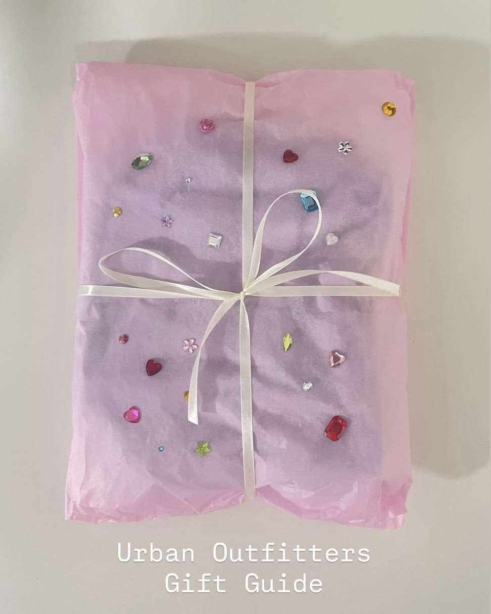 cool girl gifts all season long …. 