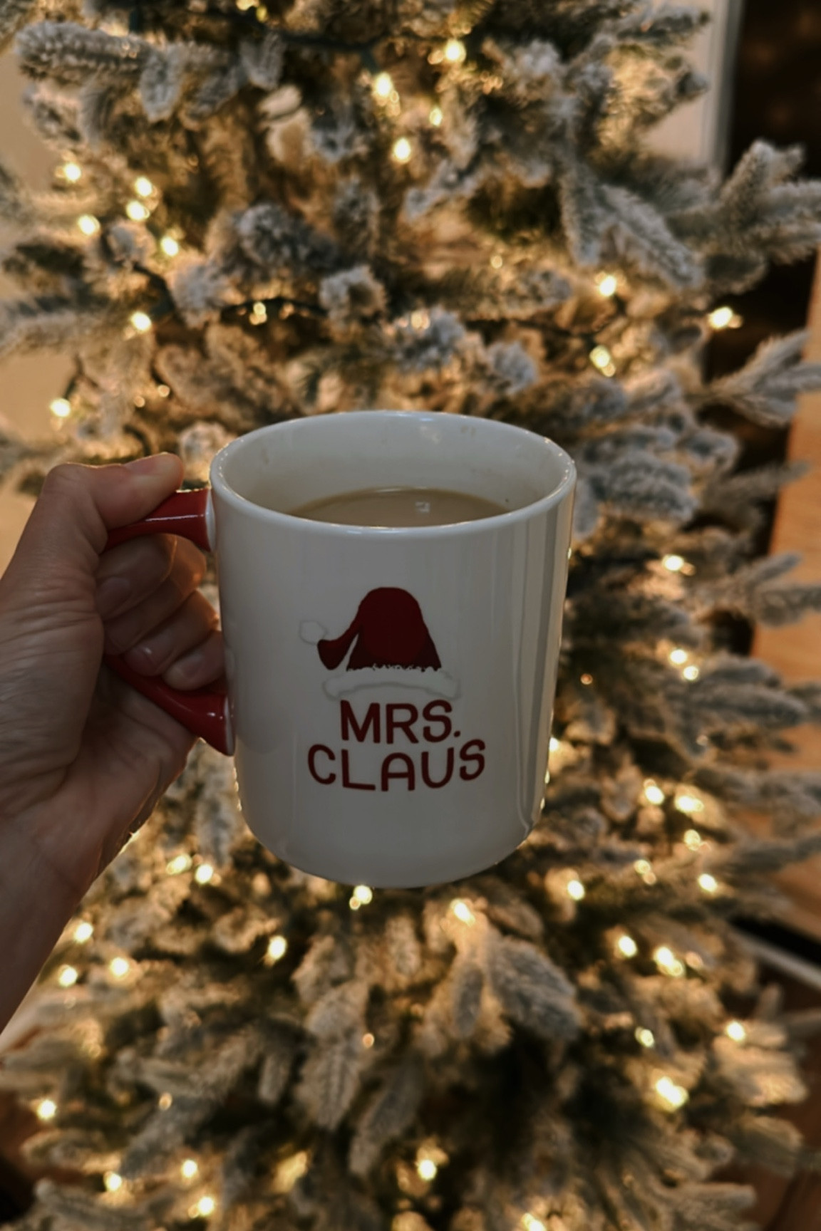 ‘Tis the season🎄 

Christmas tree, Christmas decor, holiday decor, Christmas mug

#LTKHome #LTKHoliday #LTKSeasonal