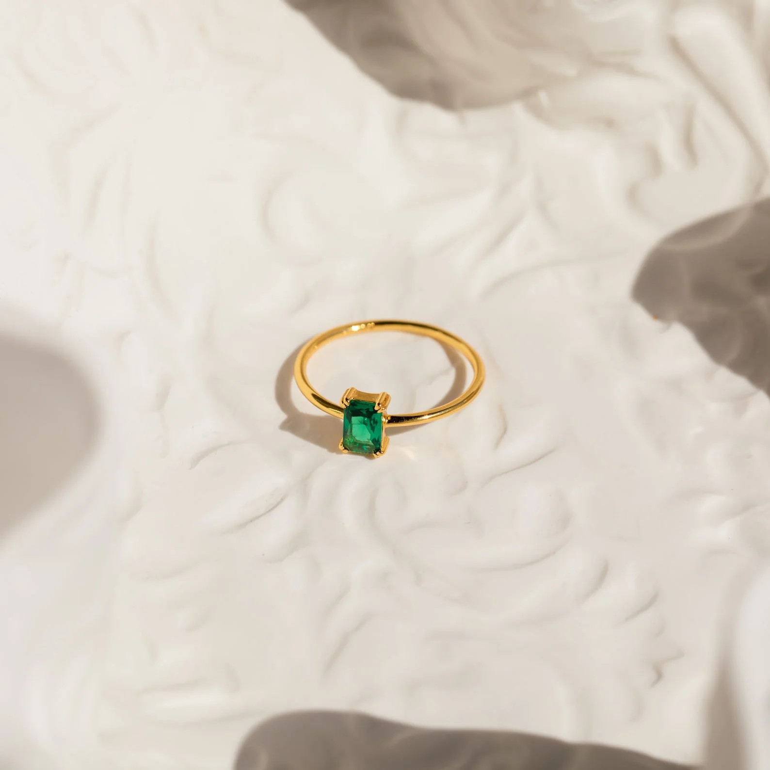 Harley Emerald Solitaire Ring | Caitlyn Minimalist | Caitlyn Minimalist
