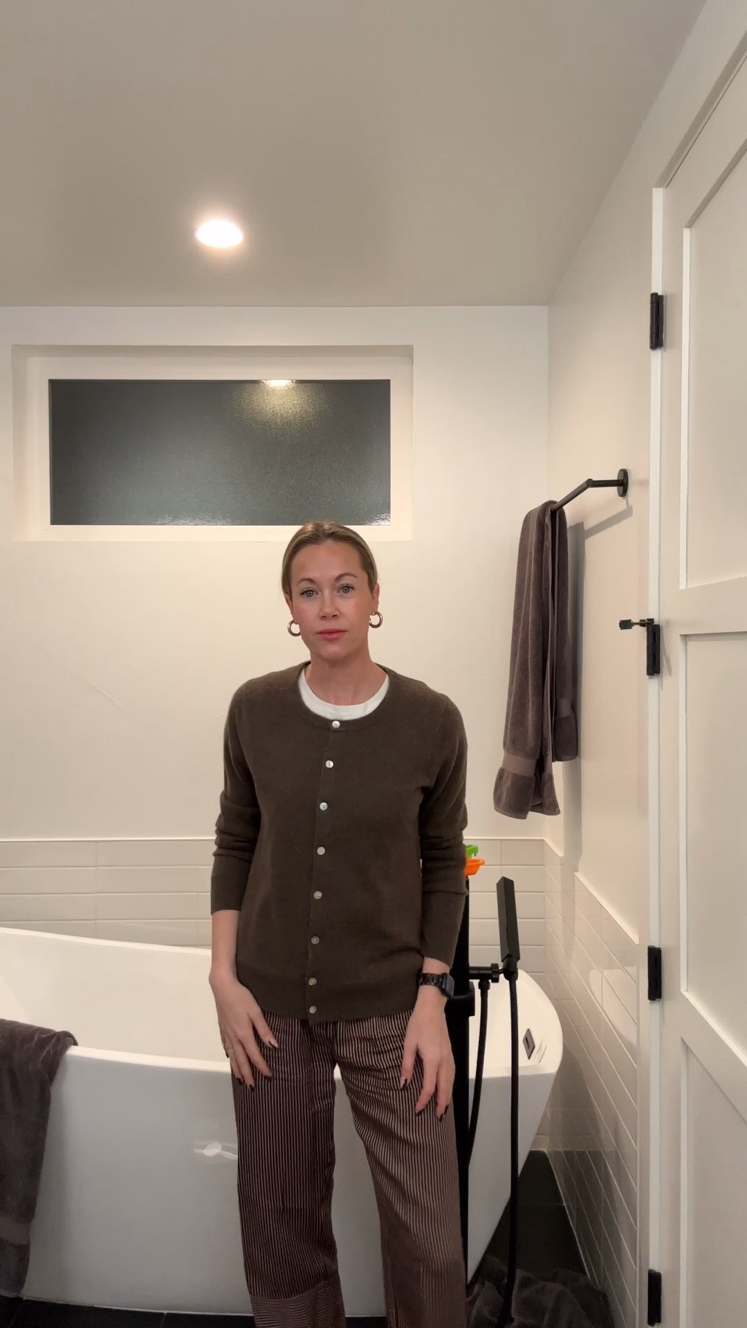 5 minute face, 30 second blip. boot boot 

#LTKWatchNow #LTKBeauty #LTKWorkwear
