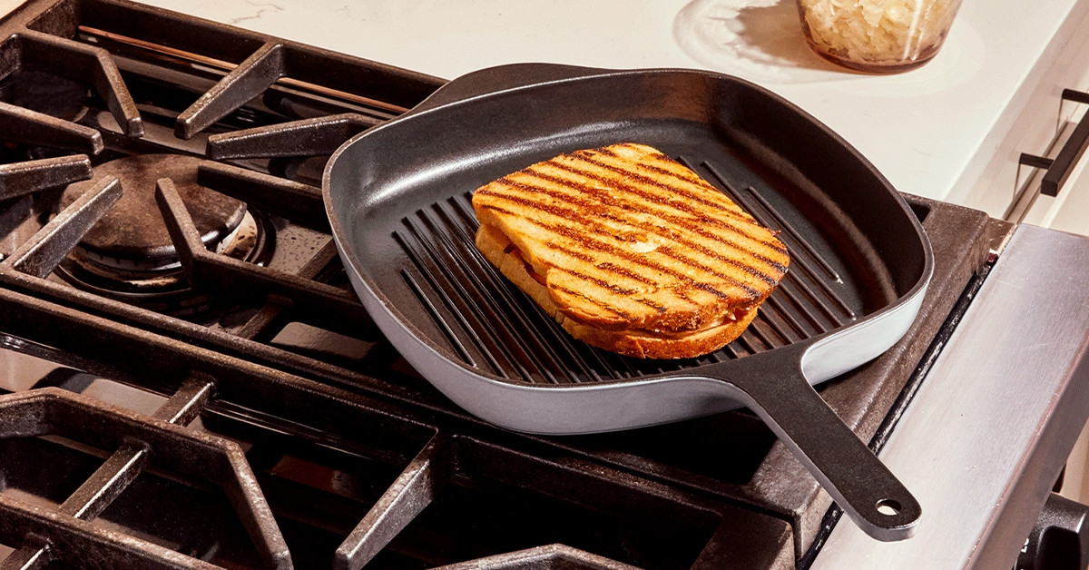 10.5” Enameled Cast Iron Grill Pan | Caraway