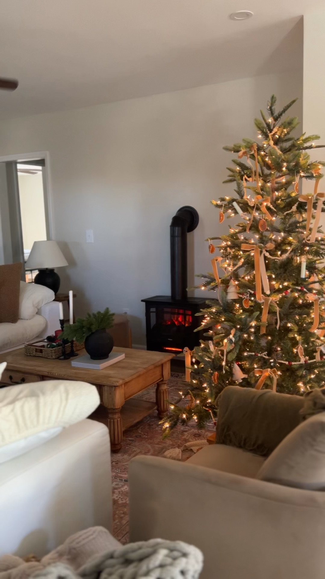 The coziest living room during the holidays 🫶🏼🫶🏼🫶🏼

#LTKhome #LTKHoliday #LTKSeasonal