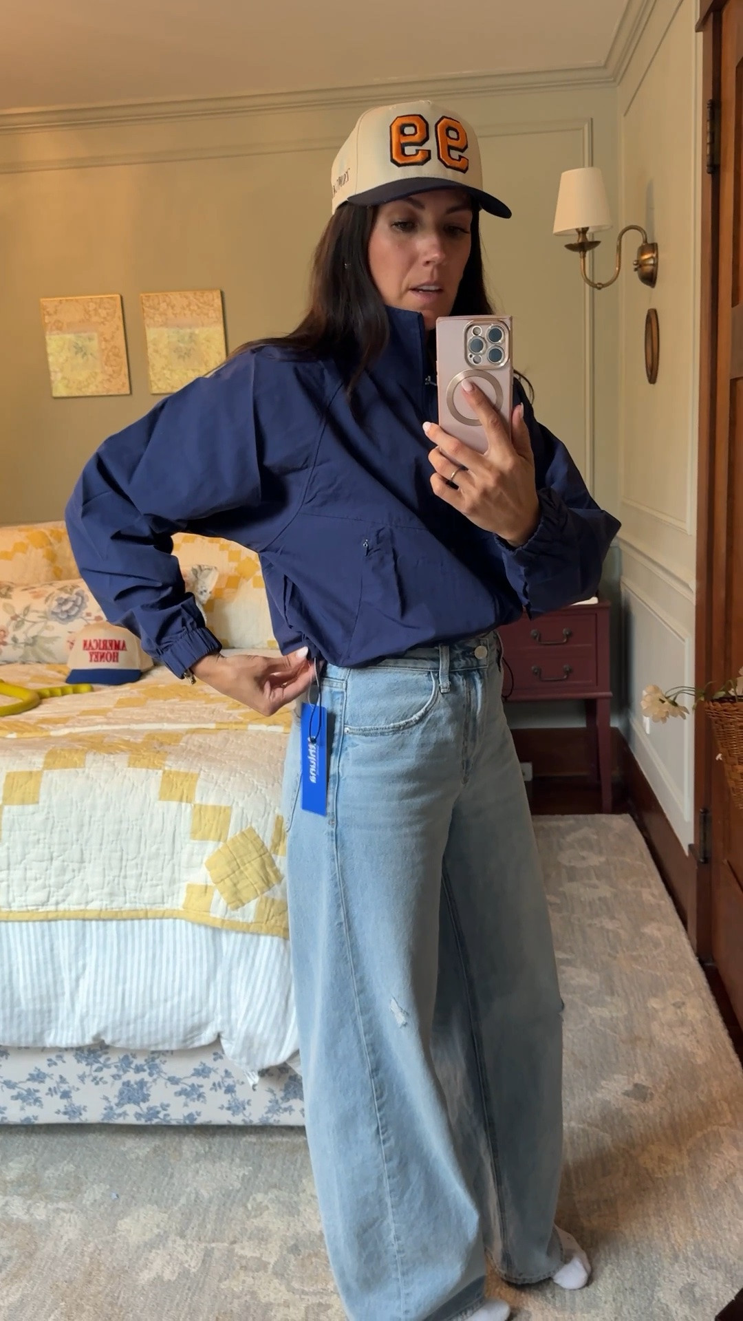 A new athletic brand that I am LOVING is @athluna - they’re a luxury athletic brand vibe on a realistic budget. This cropped wind breaker is changing my life right now!

#LTKmomlife #LTKootd