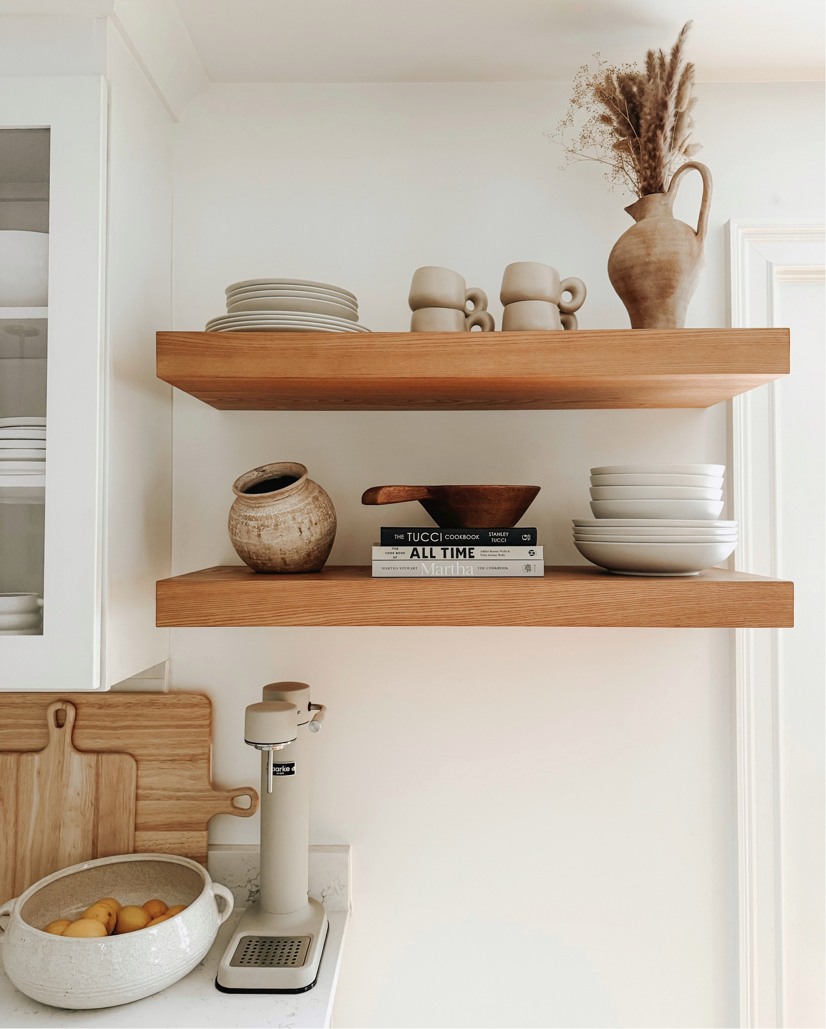 The only thing better than putting Christmas up is taking it down 🙏

#LTKHome