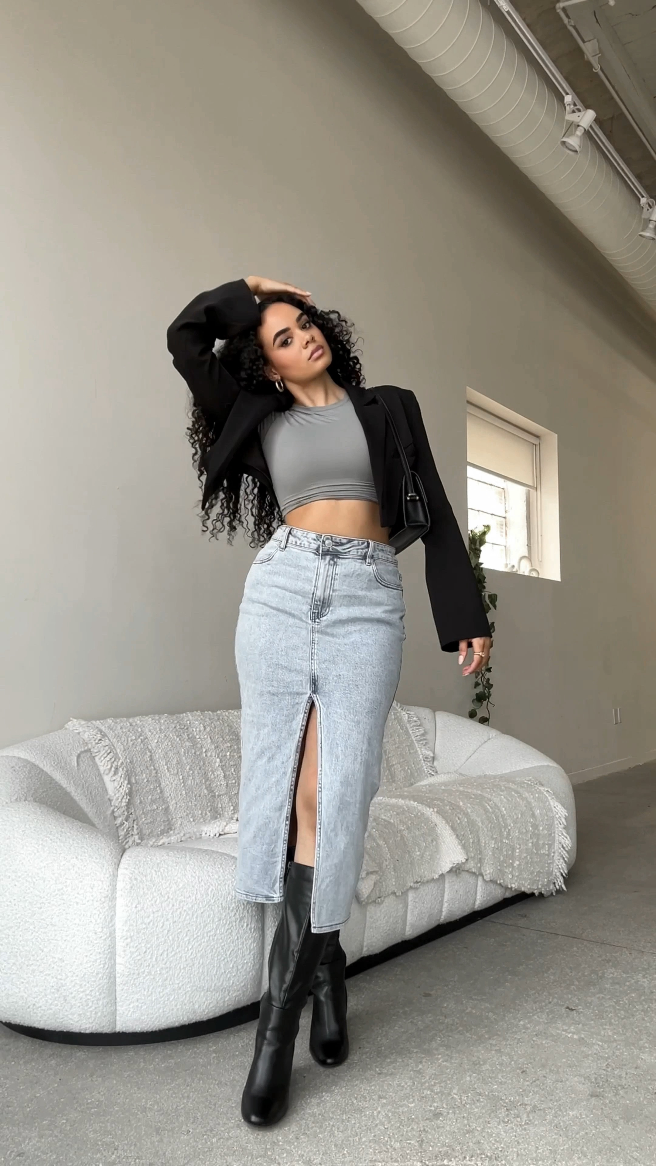 Jean skirt, denim skirt 

Meshki code: MESHKIAALIYA