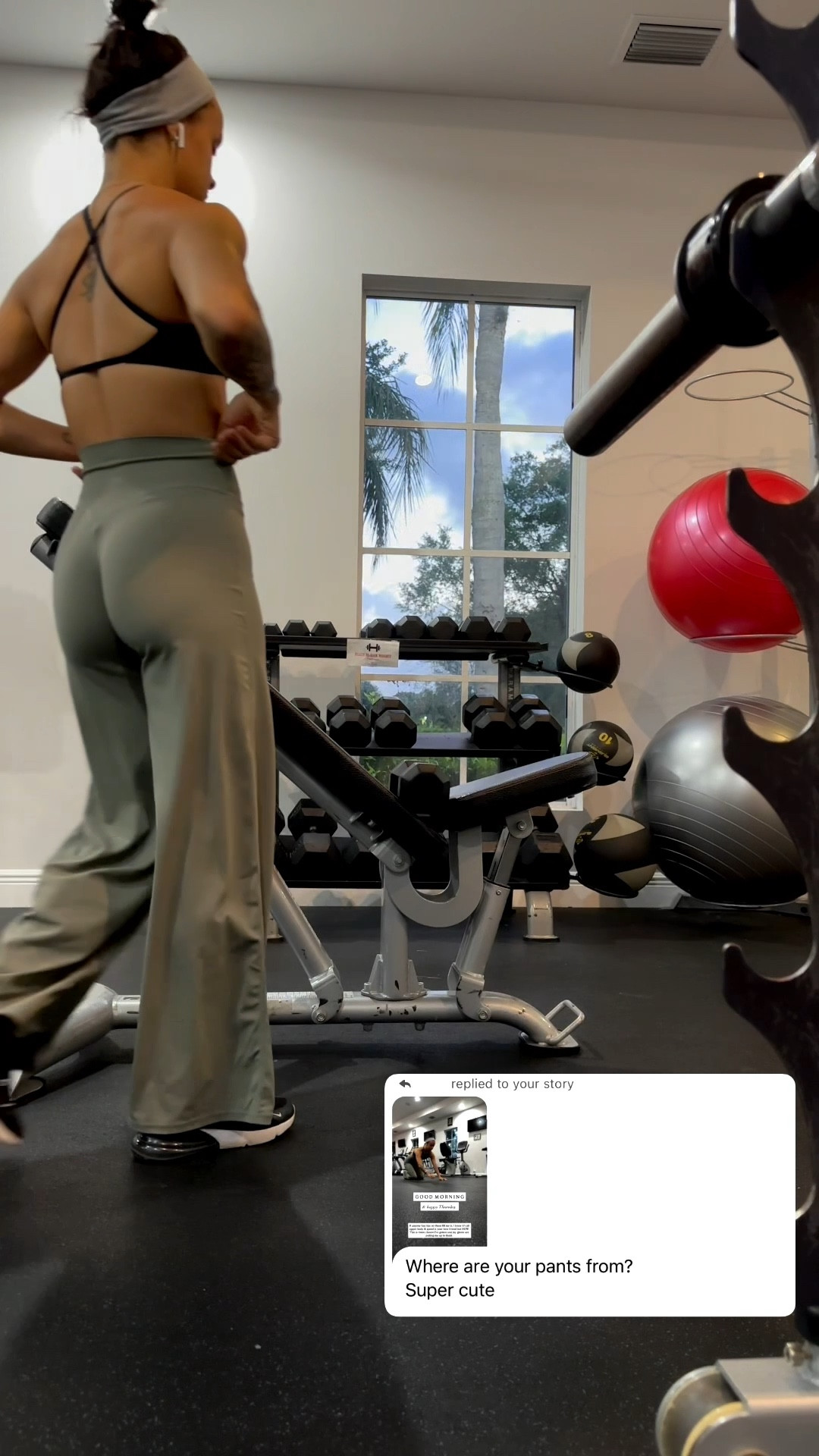 One of my favorite flare/no front seam leggings. I’m a small & 29’’ inseam (there’s 3 lengths)

Small in the sports bra too!

#LTKfitnessgoals #LTKActive #LTKootd