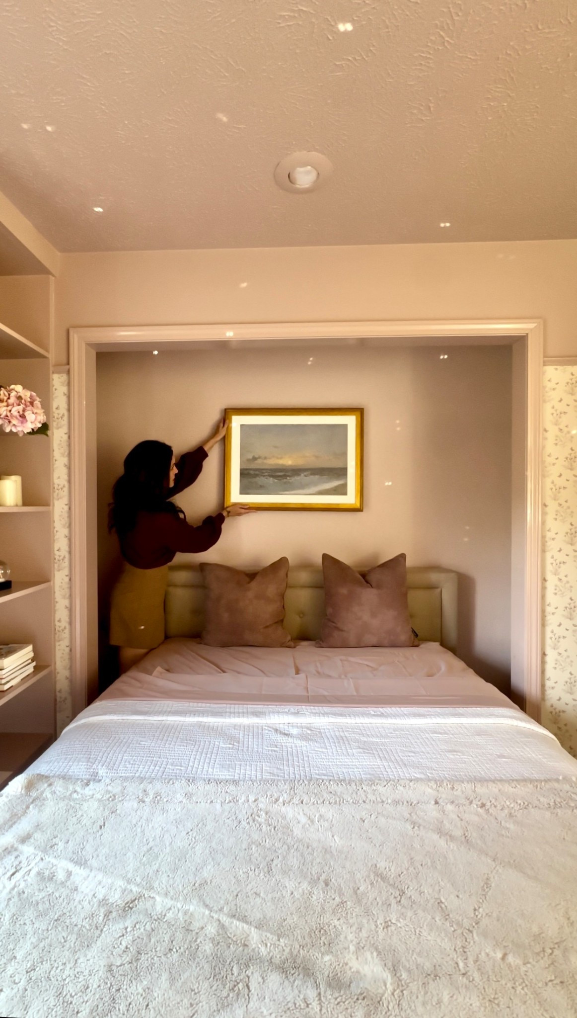 All the pieces I used for my daughter’s bedroom makeover! 💫