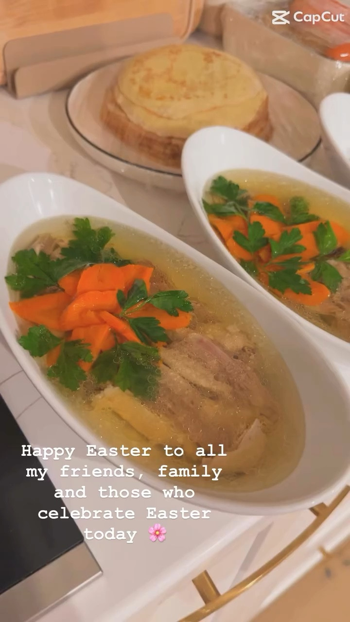 Happy Easter to all my friends, family and those who celebrate Easter today 🌸