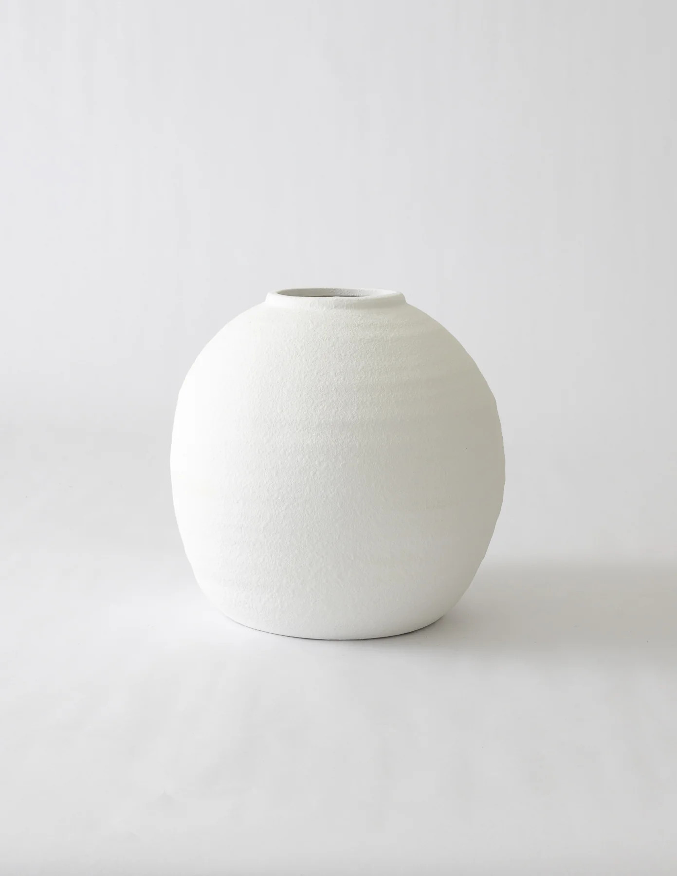 Konos Vase - White | Eco Chic Home