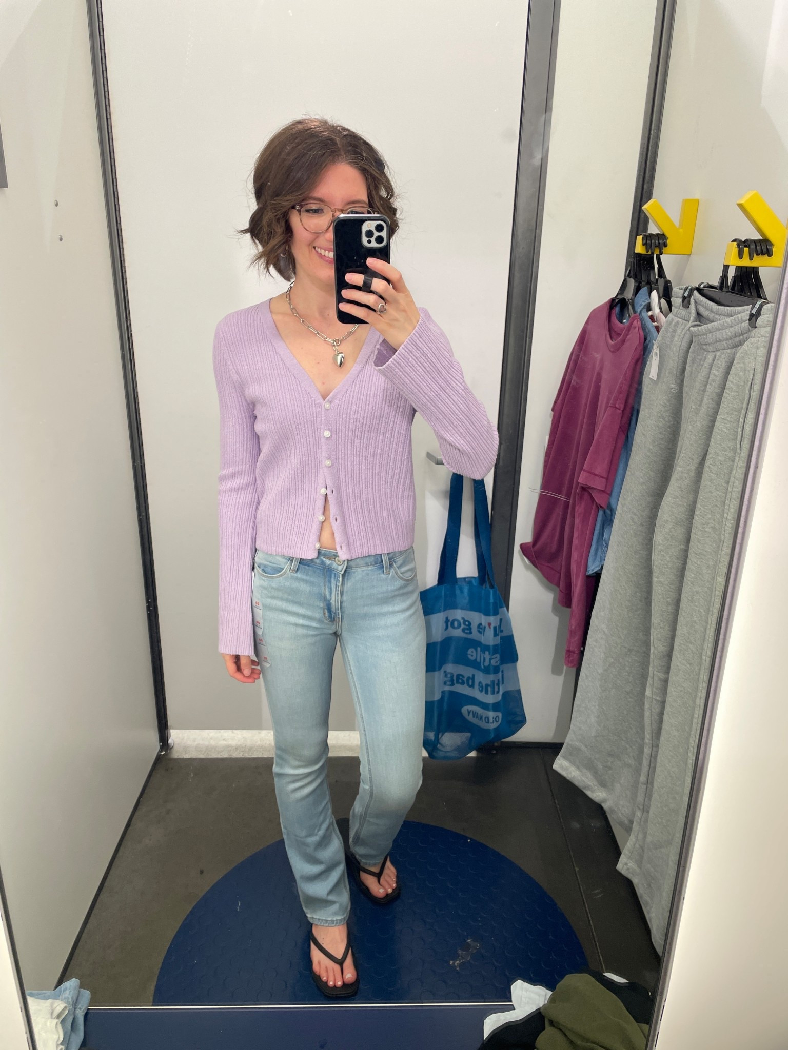 Bell sleeve cardigan: TTS, love the style, but the fabric is a little itchy
Jeans: TTS
Flip flops: TTS