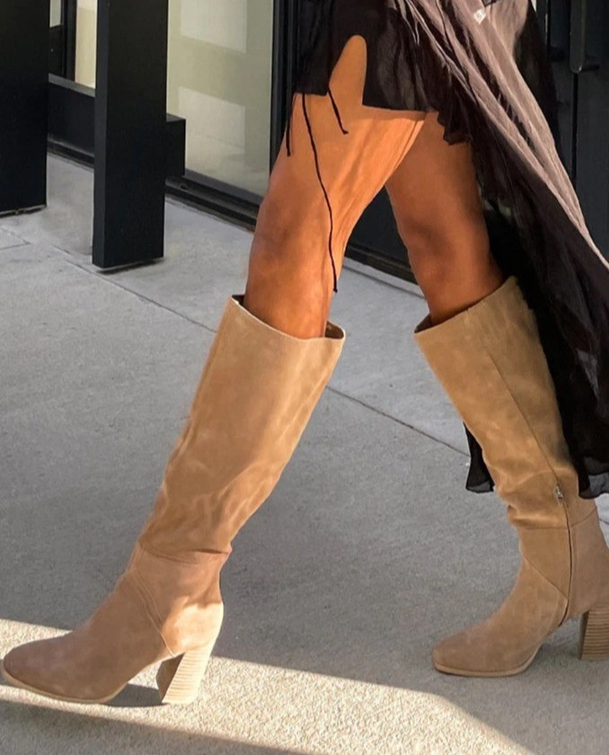 If you're refreshing your fall wardrobe, don't skip the shoes! 🍂 These Dolce Vita picks are giving effortless, everyday style with the perfect mix of boots, sneakers, and chic flats.

#DolceVitaStyle #FallFashion #FallBoots #BrownStyle #SneakerStyle #BalletFlats #Heels #StyleInspo #LTKFashion #FallOutfits #StreetStyle #MustHaveShoes #FashionFinds #AutumnVibes 

 #LTKSeasonal #LTKU #LTKSaleAlert