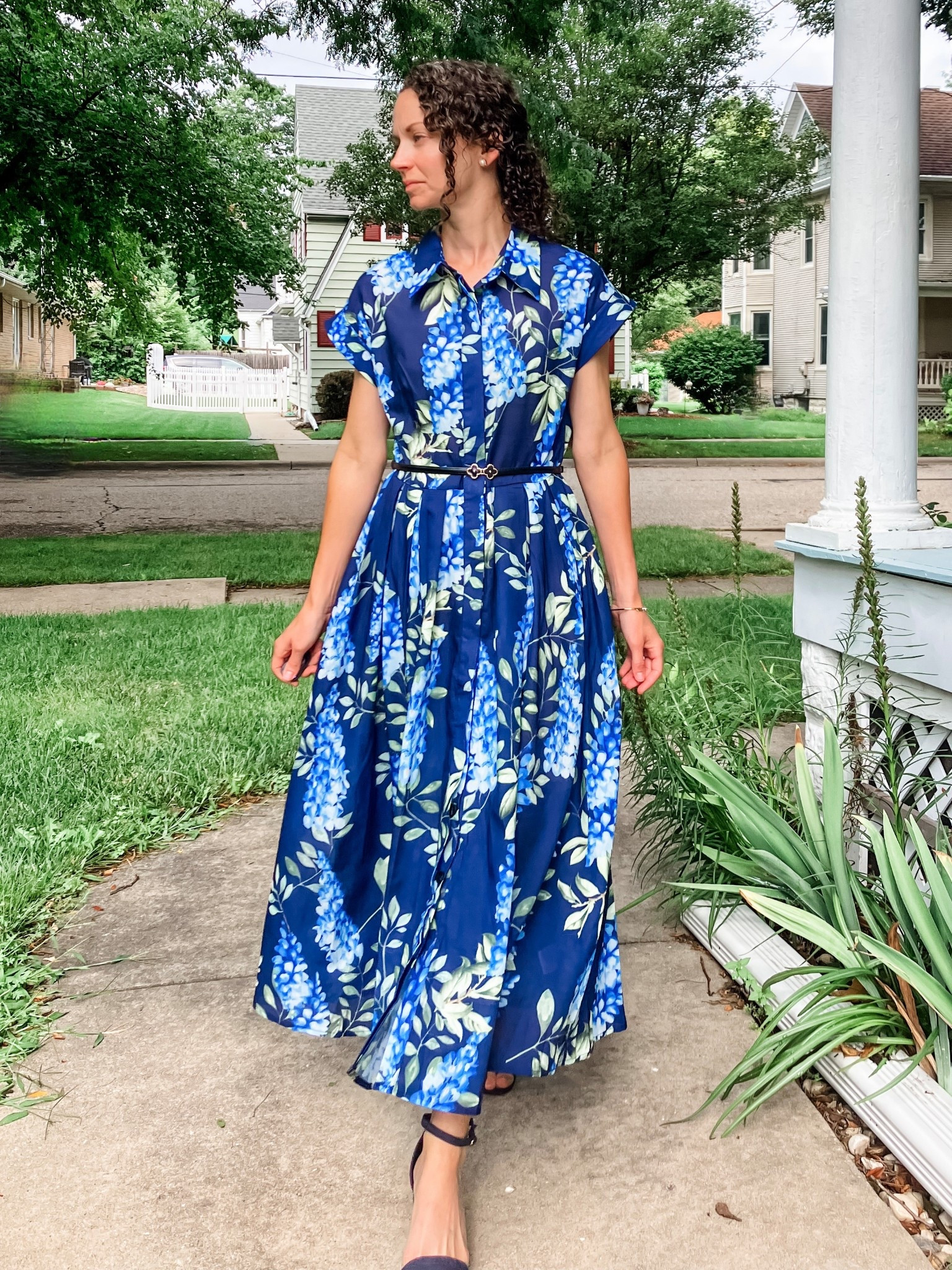Modest floral dress for church. 
Church dress. Summer dress. Modest dress. Feminine style  

#LTKPetite #LTKOver40 #LTKStyleTip