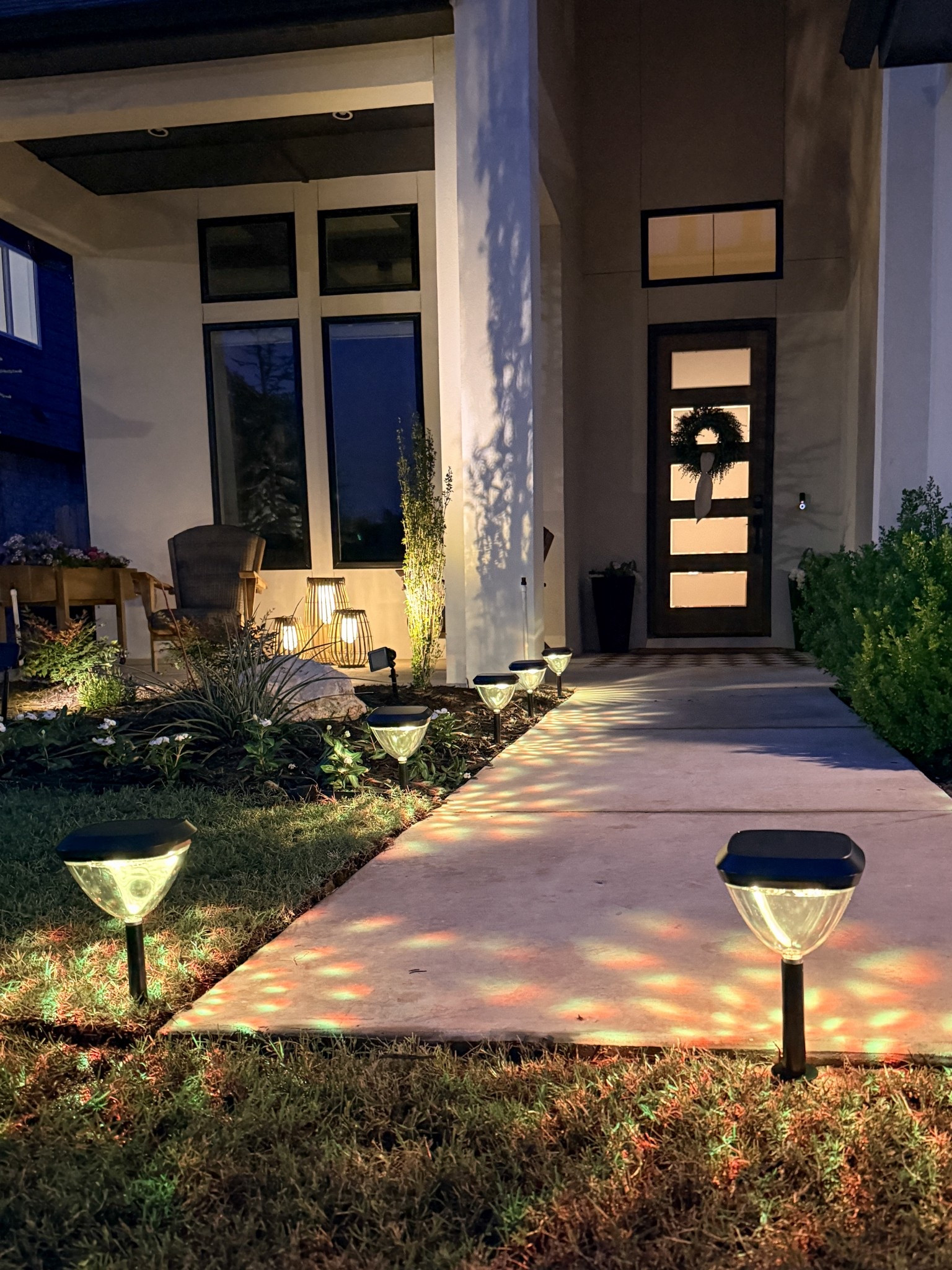 Linkind Solar Pathway Lights add so much ambiance  ✨

#LTKSeasonal #LTKSaleAlert #LTKHome