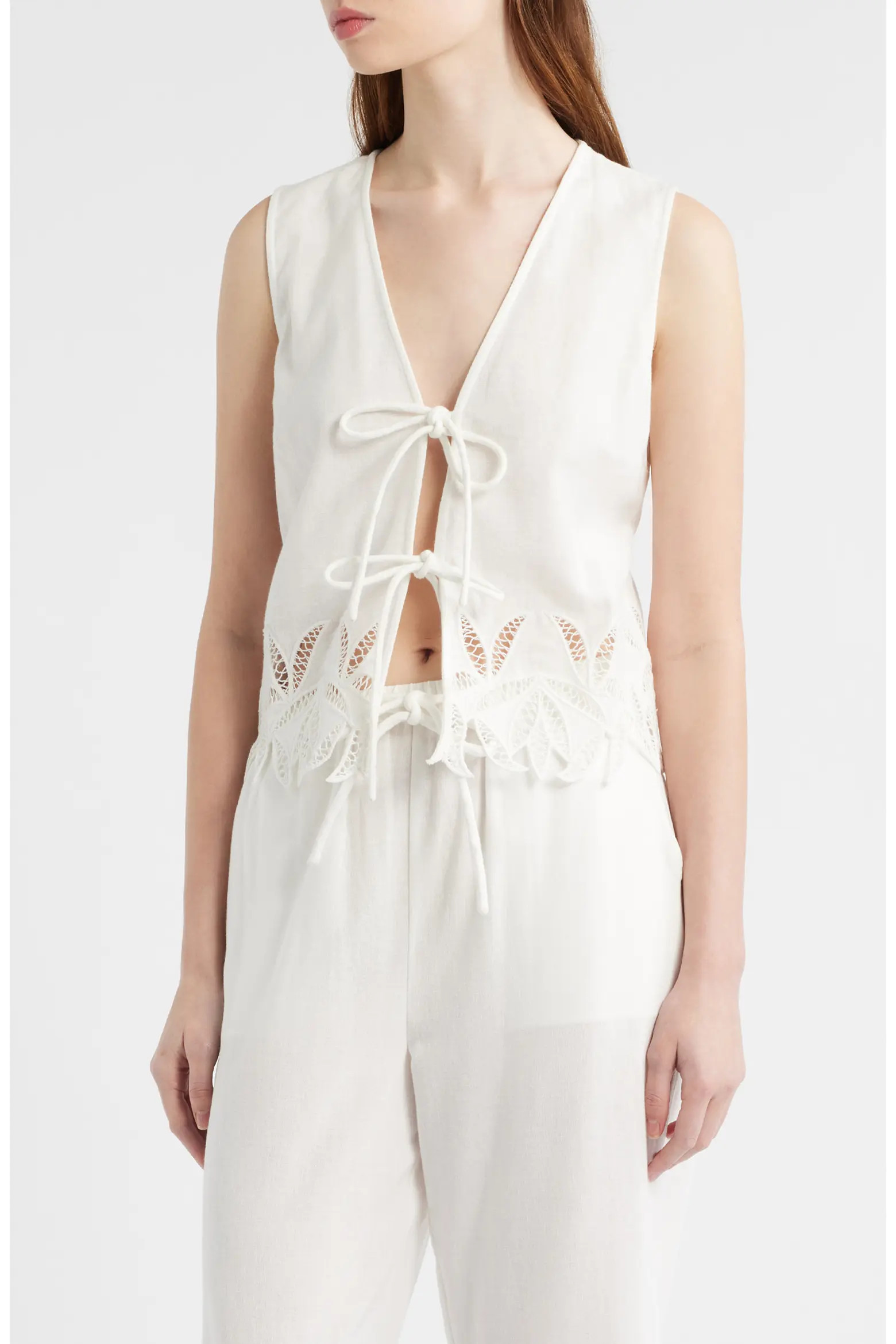 Oregon Embroidered Eyelet Sleeveless Cotton & Linen Tie Front Top (Women) | Nordstrom | Nordstrom