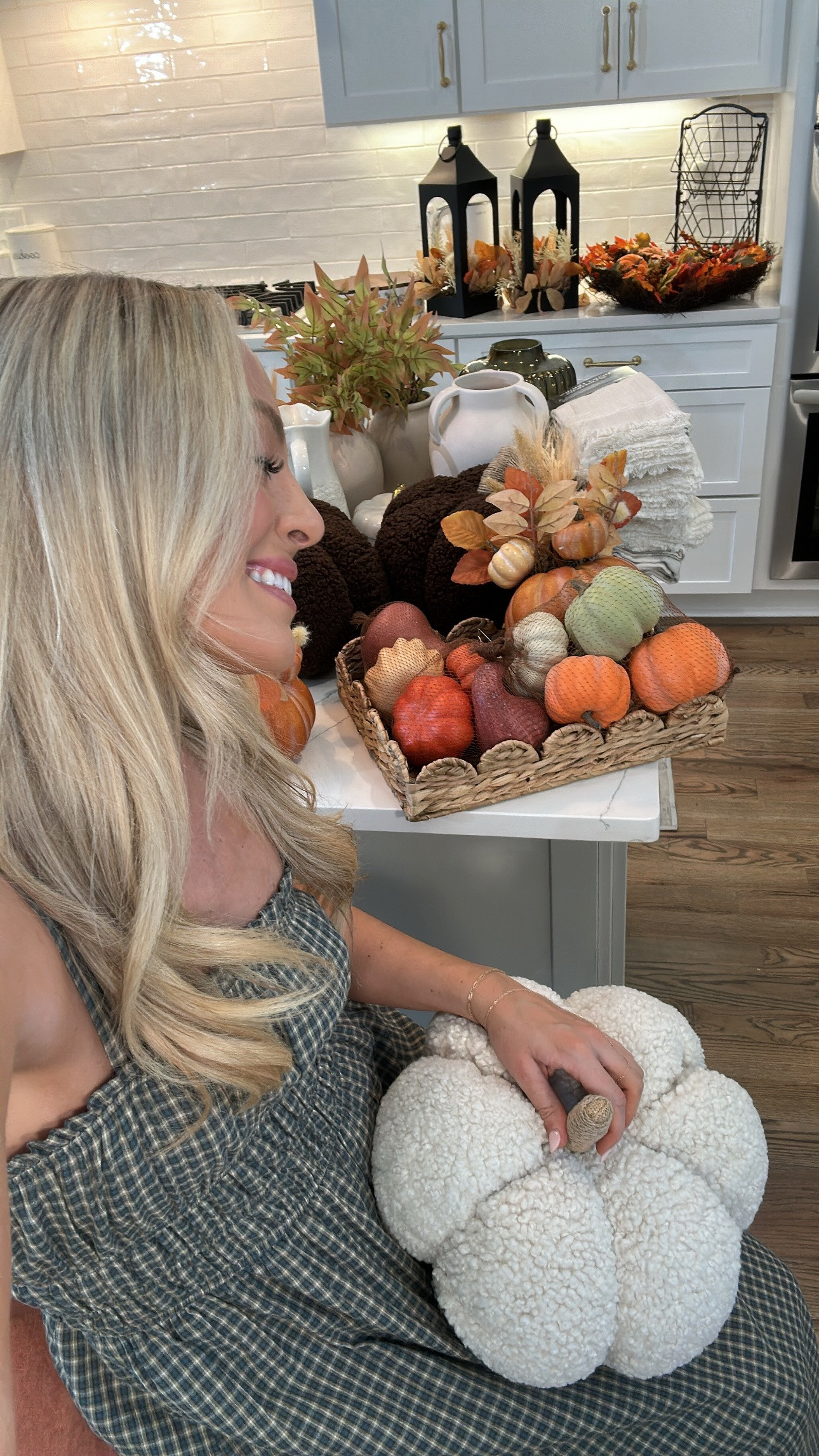 Cozy Fall Decor from Walmart 🍂

Fall kitchen decor, Fall home decor, Pumpkin decor, Fall decorating ideas, Autumn kitchen decor, Cozy fall decor, Neutral fall decor, Fall kitchen ideas, September home decor, Fall pumpkin decorations, Kitchen island fall decor

#LTKHome #LTKSeasonal #LTKdayinmylife