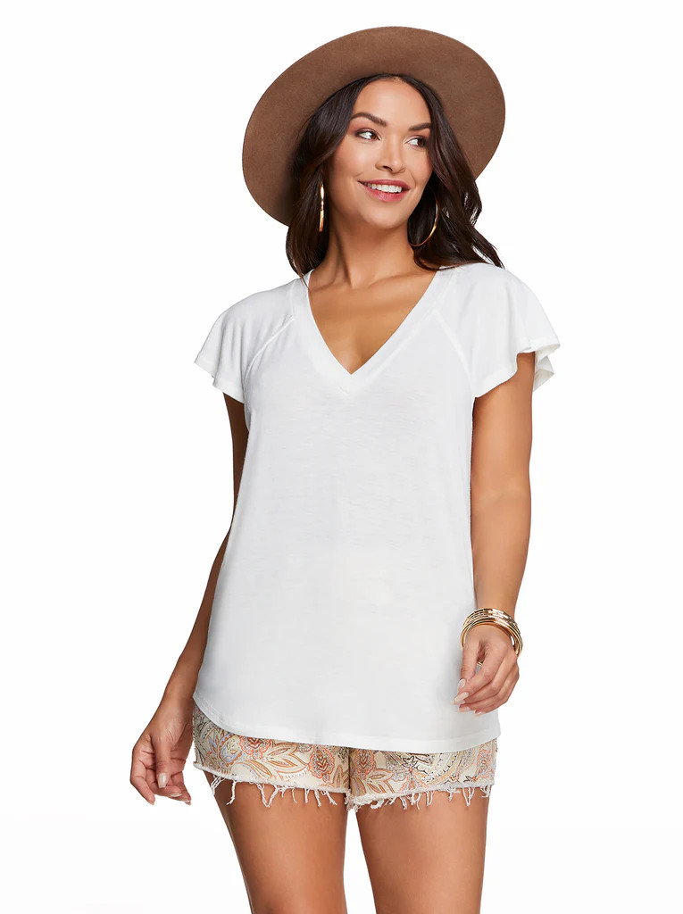Gracie Tee in Gardenia | Jessica Simpson E Commerce