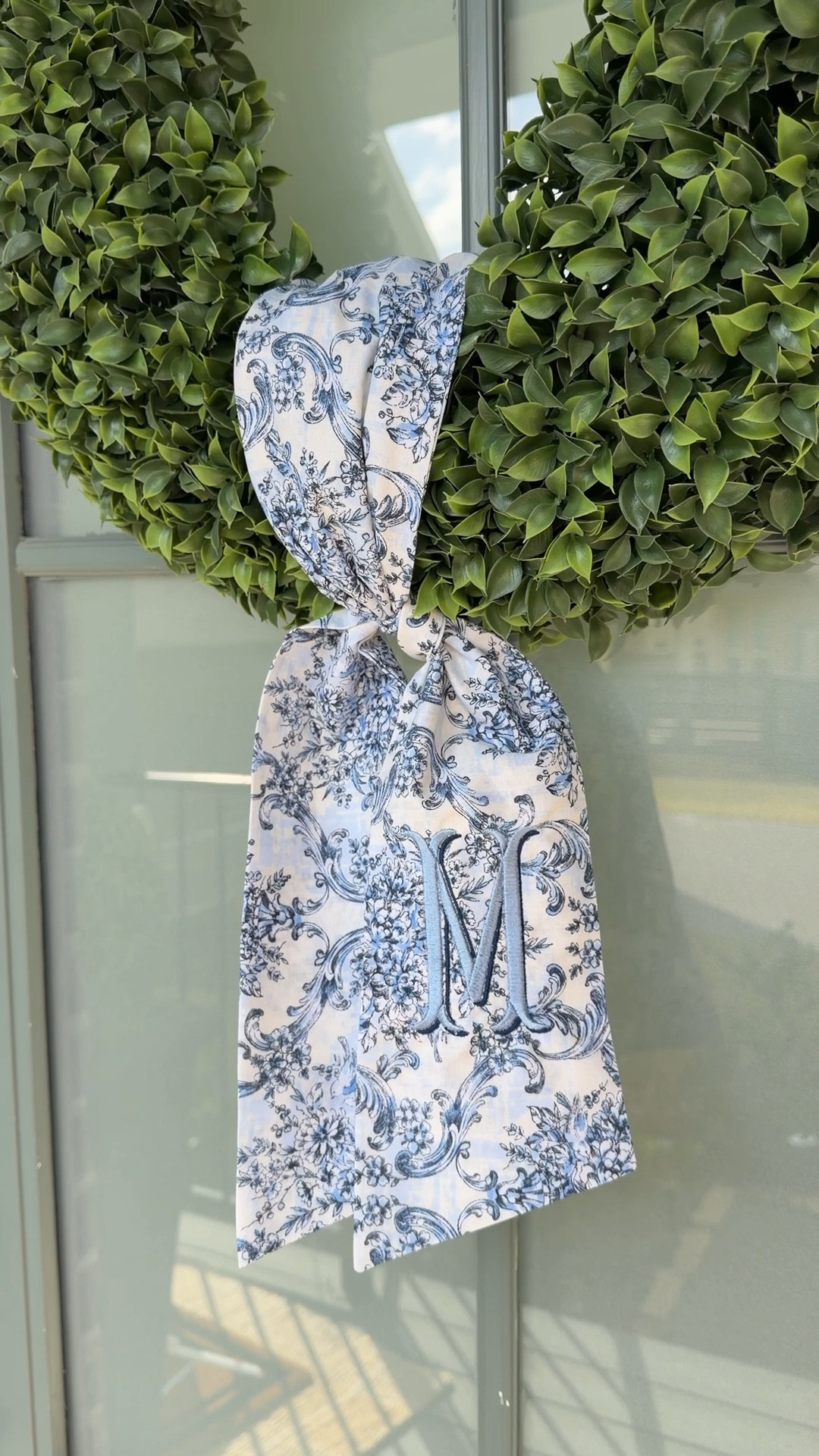 Put out my spring wreath sash with me! 🩵💐

#LTKSeasonal #LTKHome