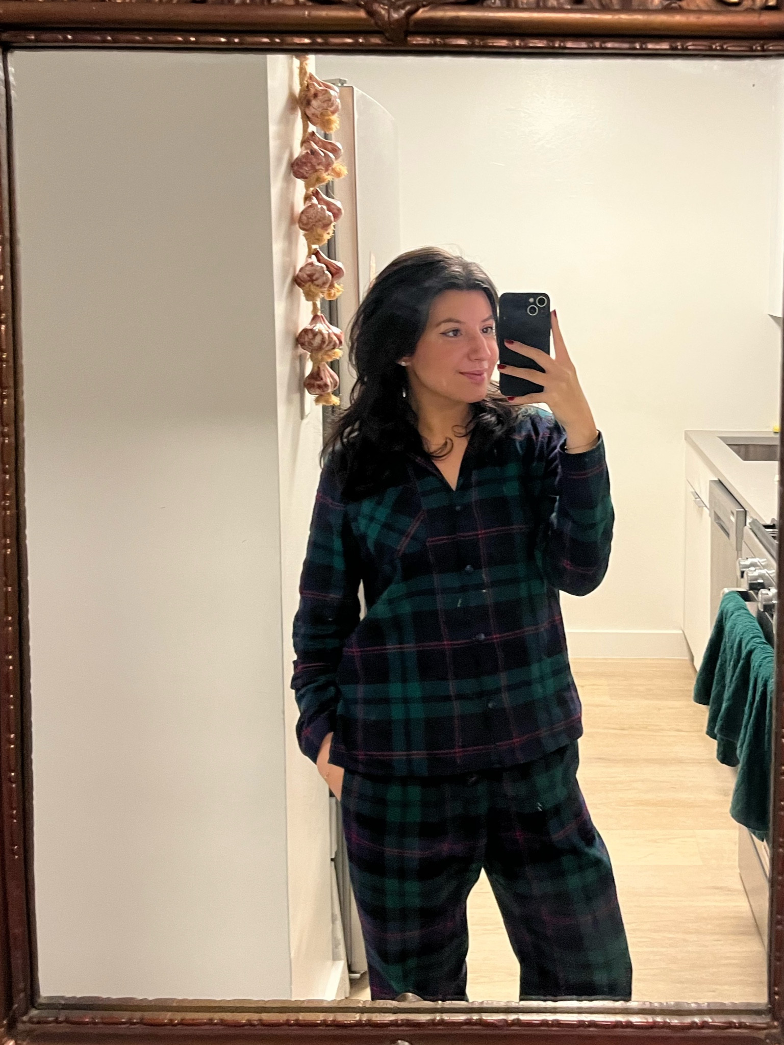 Holiday Old Navy matching flannel PJS are still on sale (62% off)!!!

#LTKHoliday #LTKfindsunder50 #LTKsalealert