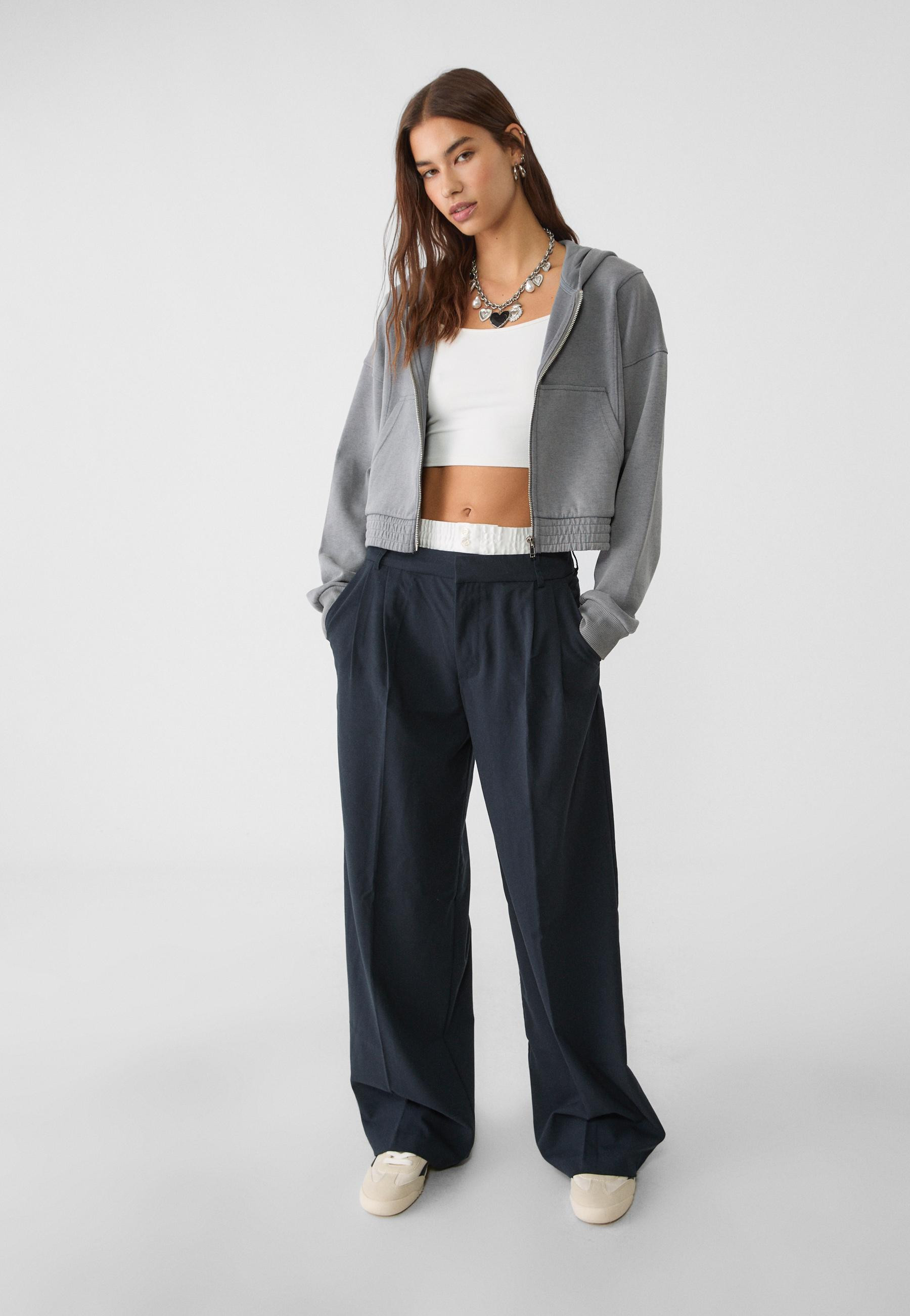 Smart trousers with contrast waistband - Women's fashion | Stradivarius United Kingdom | Stradivarius (UK)