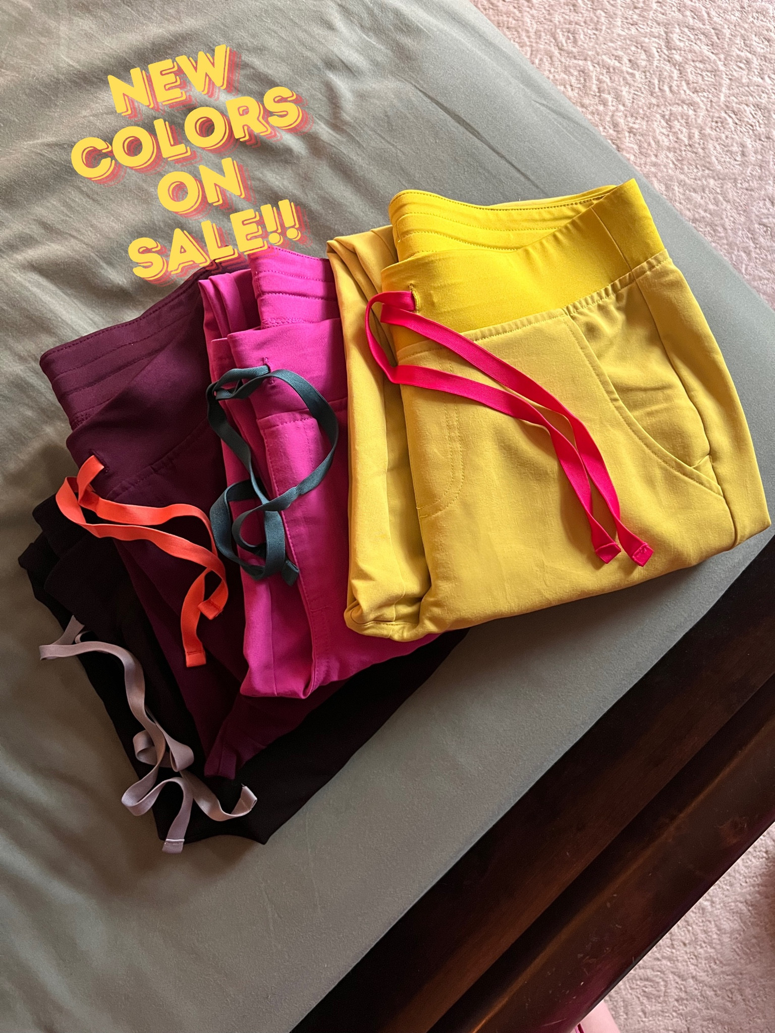 New Colors have been added to the FIGS sale!! It’s an awesome time to grab new scrubs, jackets or layering tops. 

#scrubs #wearfigs #nursing #dental #dentalhygiene medical doctor health care worker 

#LTKSaleAlert #LTKWorkwear #LTKFallSale