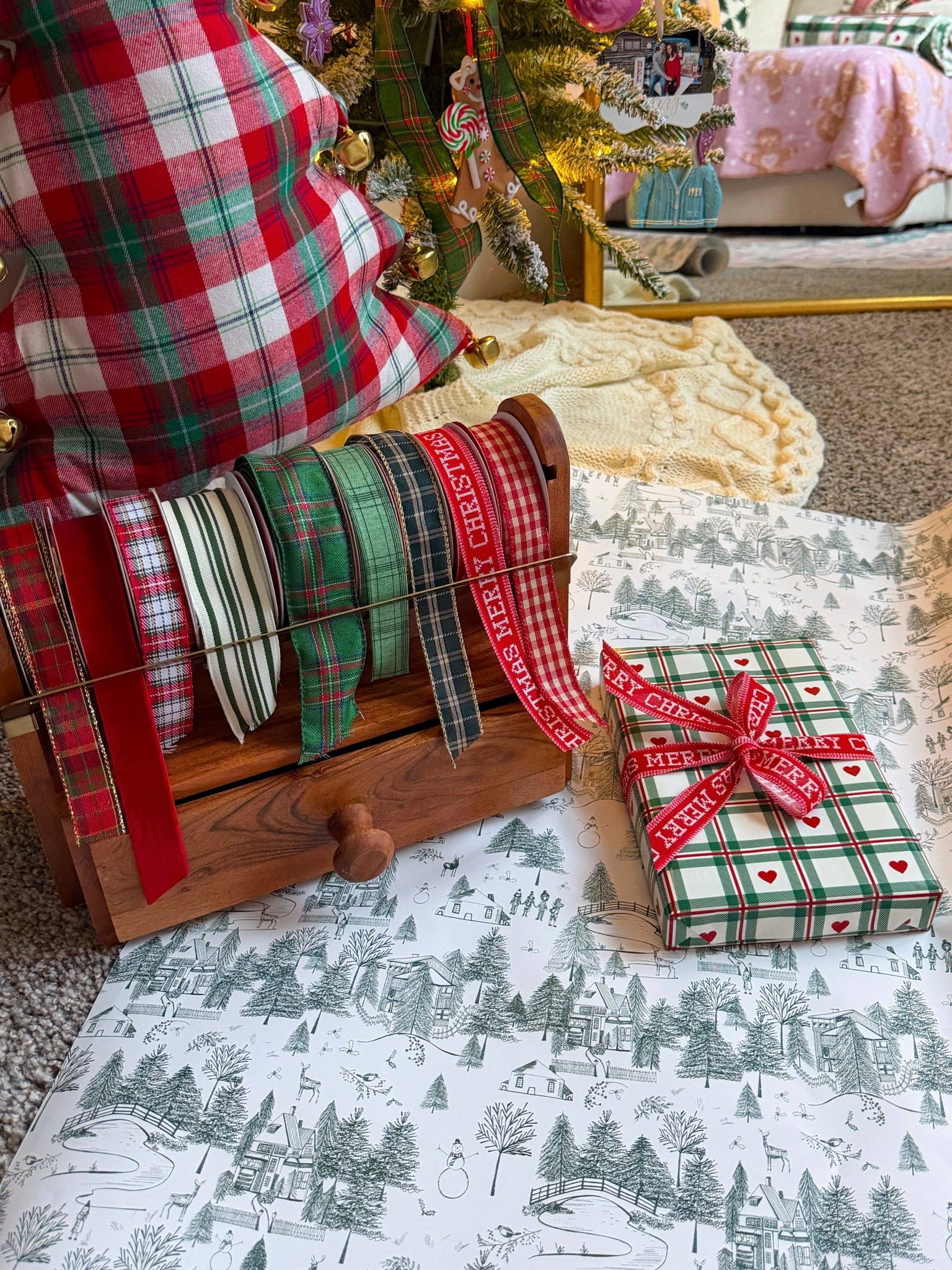 Gift wrapping ribbon holder!🎀🎄❣️

#LTKSeasonal #LTKHoliday #LTKGiftGuide