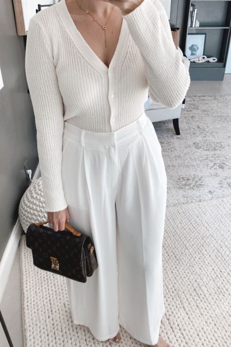 Today’s outfit 🤍 

Palazzo pants and white cardigan top.

My exact top is from H&M and isn’t online yet. I have linked some similar options. I’m wearing a M in the pants and they fit really well. 

#amazon #fashion #outfit #whitepants

#LTKstyletip #LTKFind #LTKunder100