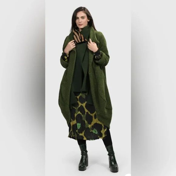 ALEMBIKA GALA COCOON JACKET, GREEN designed by Hagar Alembik sz 8/10 | Poshmark