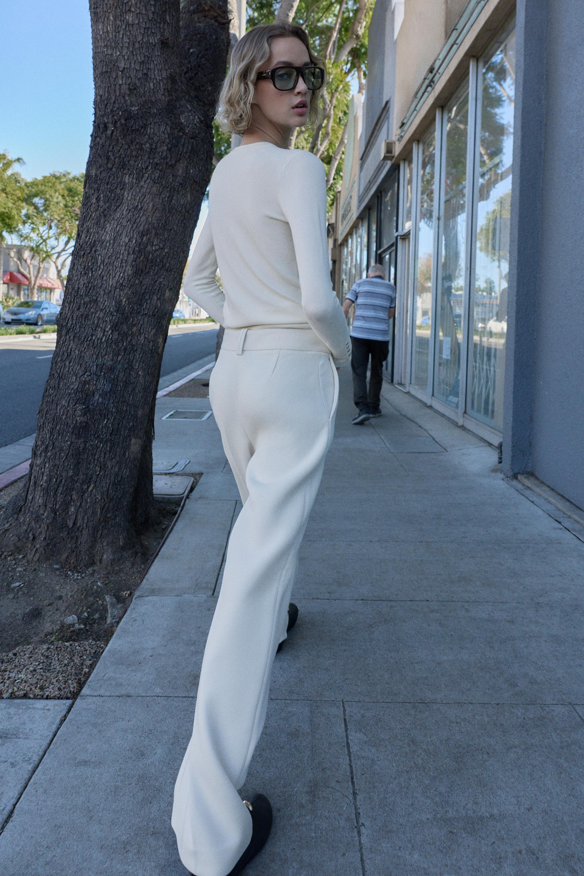 MID-RISE STRAIGHT LEG PANTS | Zara US