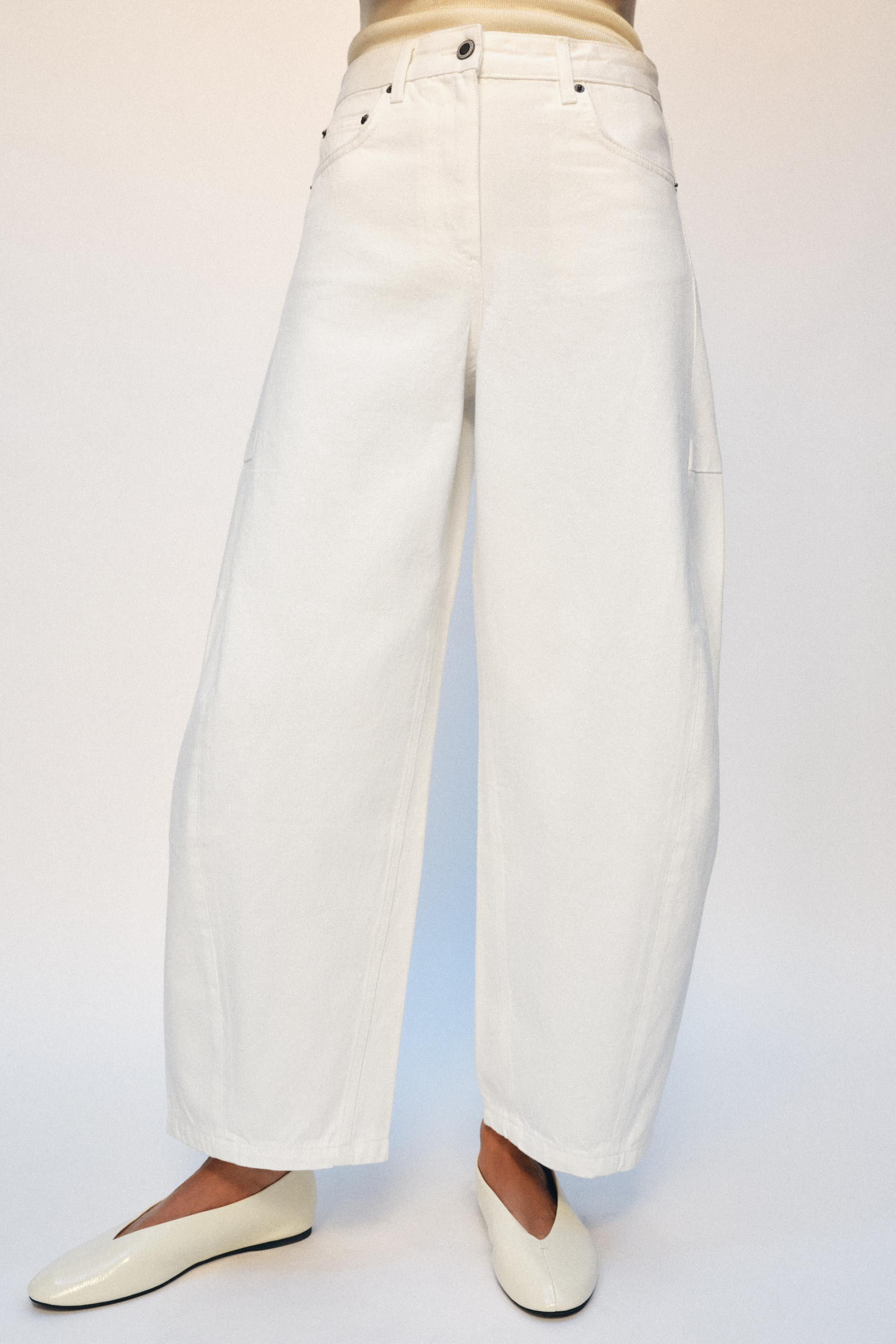ZW COLLECTION MID-RISE ANKLE BALLOON JEANS | Zara US