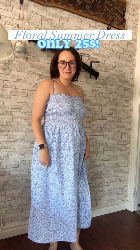 Such a cute smocked dress for only 25$ CAD from H&M!! Perfect for breastfeeding, super comfy.. TTS. The smocking is perfect you can even confidently wear it without straps with a larger bust!

Size: L
Me: 5’4”, 150 lbs, 34DD bust 

#LTKstyletip #LTKcurves #LTKunder50