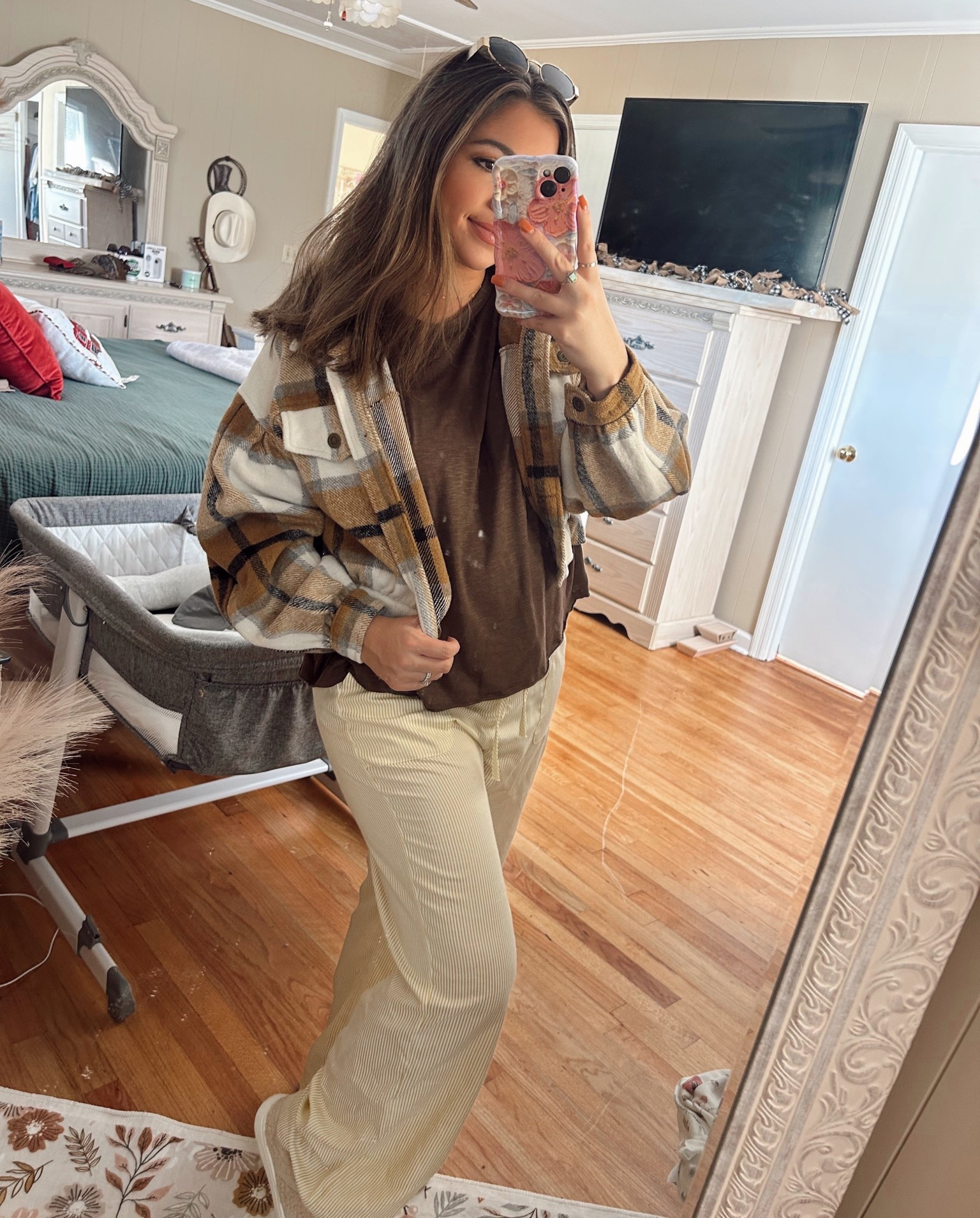 OOTD 💛 let’s go run some errands!

#LTKSeasonal #LTKootd #LTKmomlife