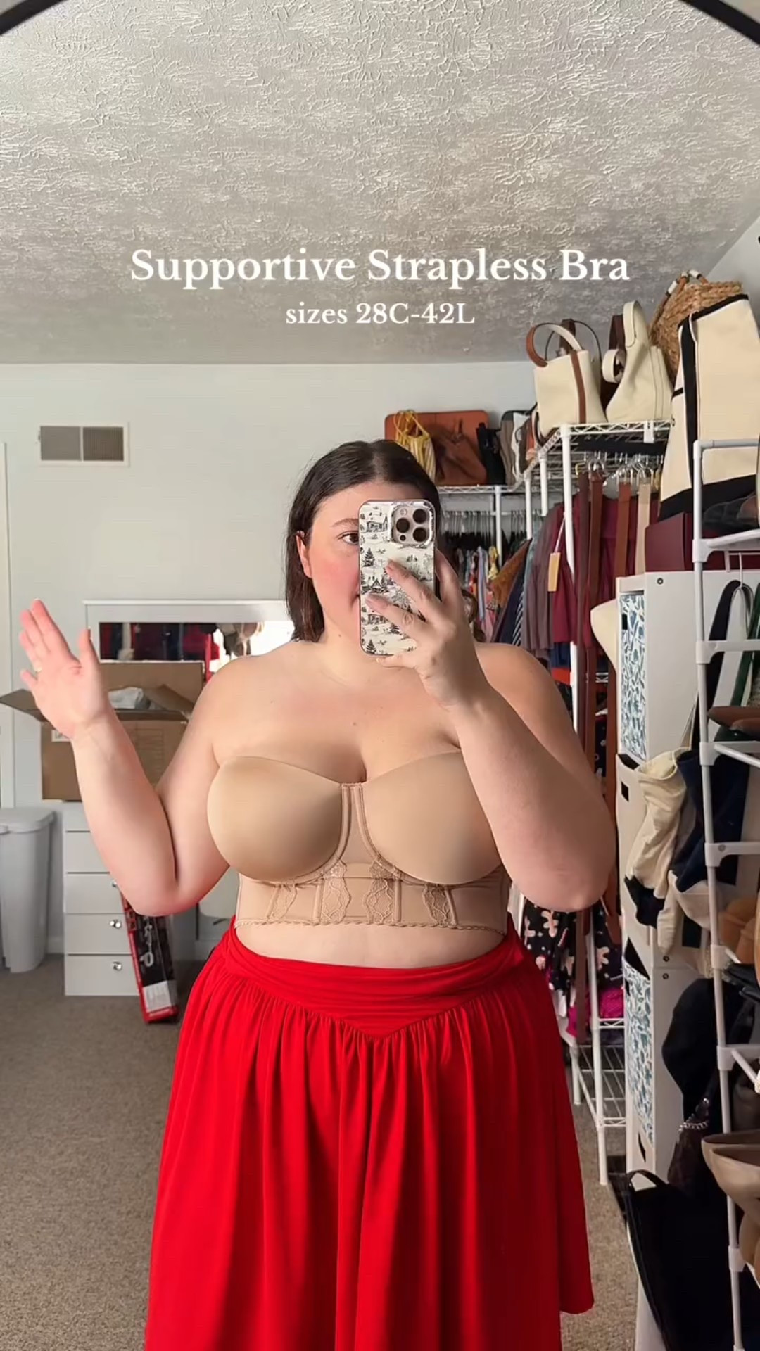 We love a good strapless bra that actually supports the girls!! #straplessbra #bra #plussizebra #supportivebra #longlinebra

#LTKFindsUnder50 #LTKPlusSize