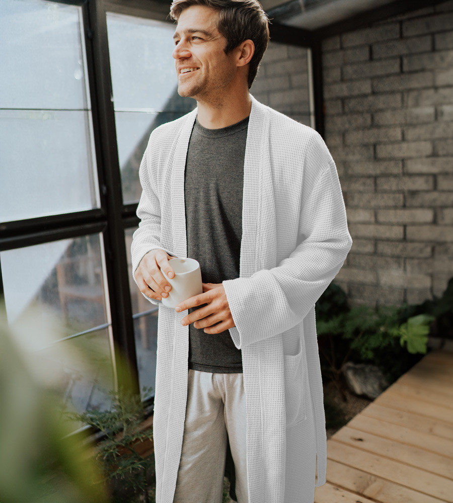 Men's Bamboo Waffle Knit Robe | Cariloha