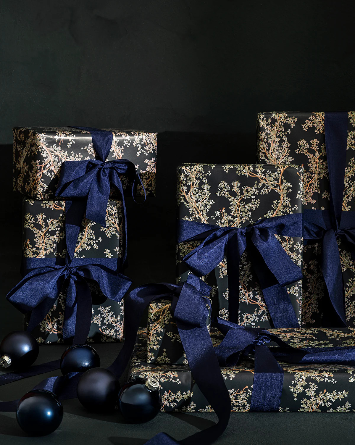 Antigone Branch Gift Wrap | McGee & Co. (US)