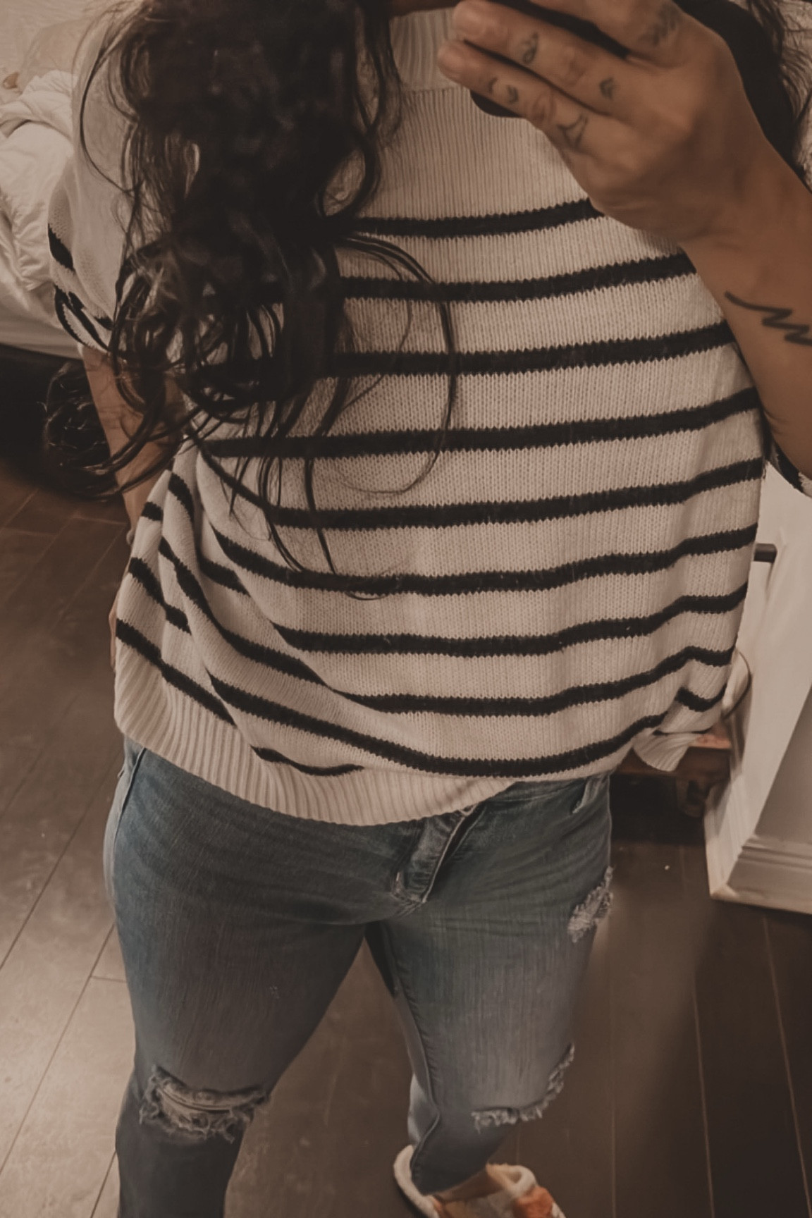 “El look casual perfecto: jeans + suéter a rayas 🌟 | Estilo sin esfuerzo”

#LTKBeauty #LTKHoliday #LTKTravel