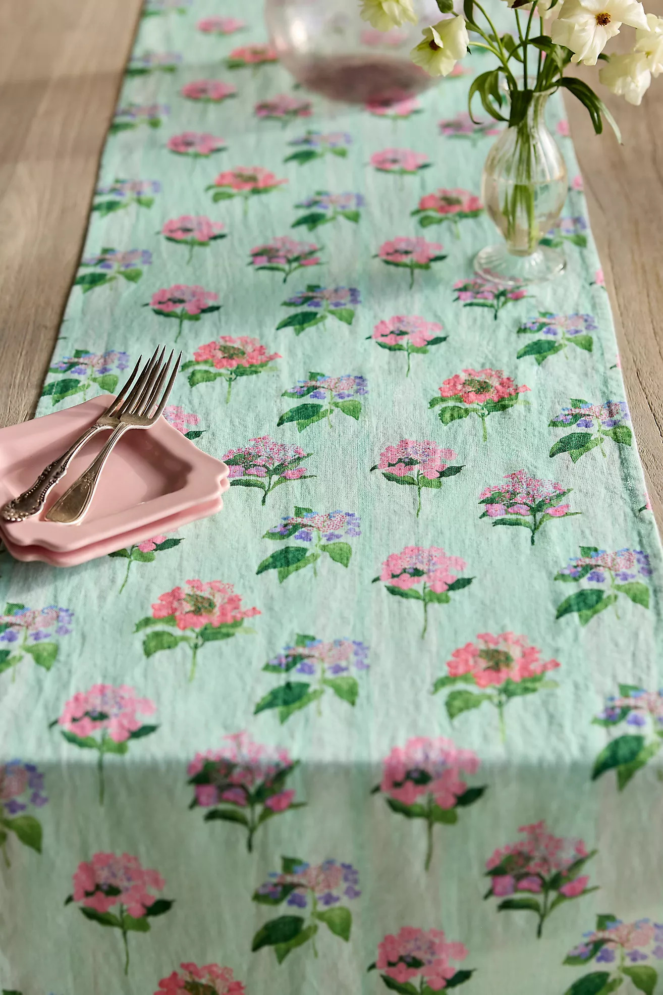 Hydrangea Sage Linen Runner