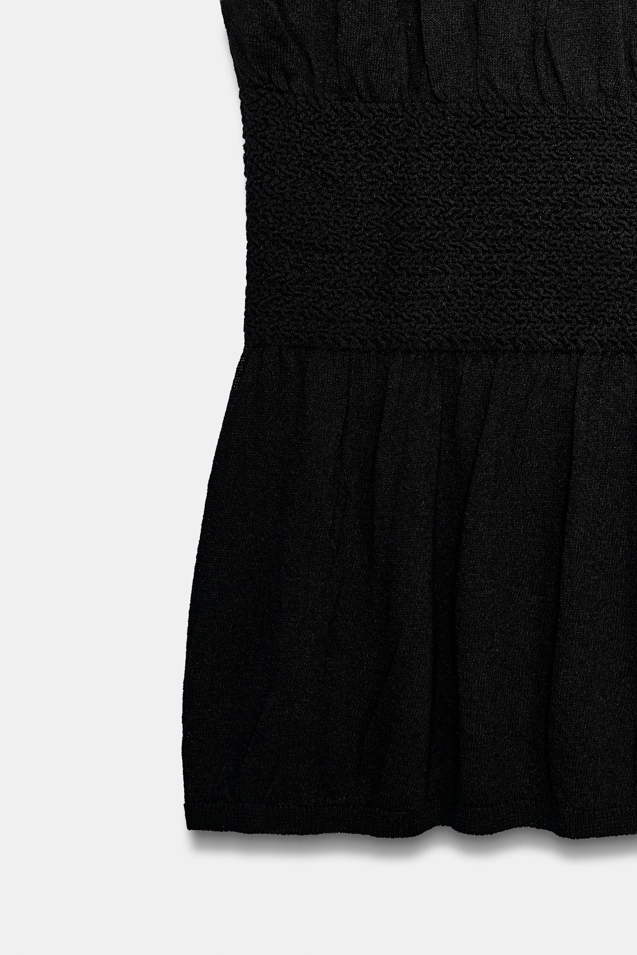 SMOCKED KNIT TOP | Zara AU