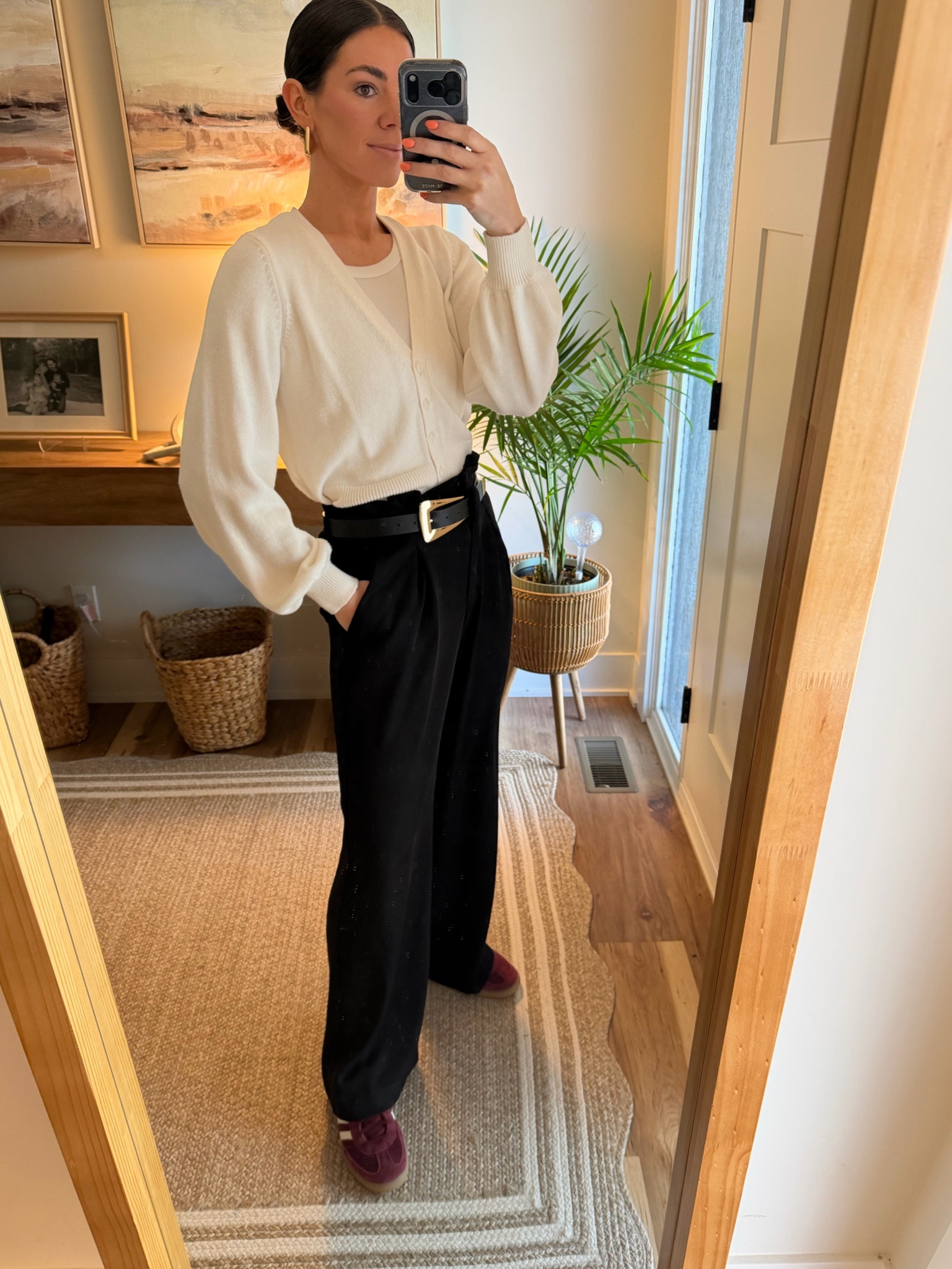 Comin at ya with another timeless piece in your wardrobe. If you don’t have a long, wide leg black trouser pant then wyd???? I’ve had this same pair for over 5 years now!! Dressed them up for work today but kept it business casual with a sneaker. 

#LTKgrwm #LTKWorkwear #LTKootd