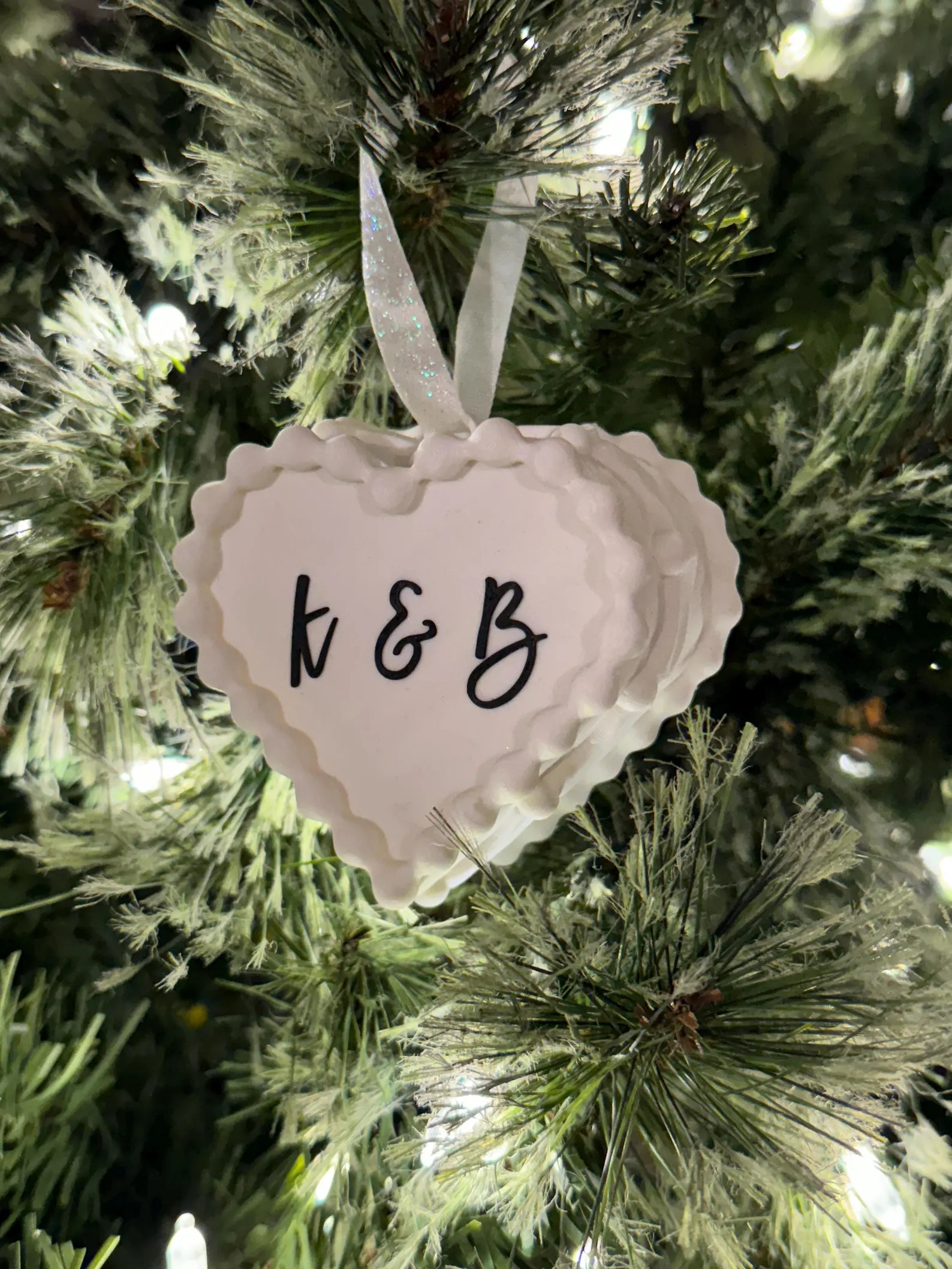 Newlywed Christmas Ornament, Custom Wedding Christmas Ornament, Vintage Heart Cake ornament, Wedd... | Etsy (US)